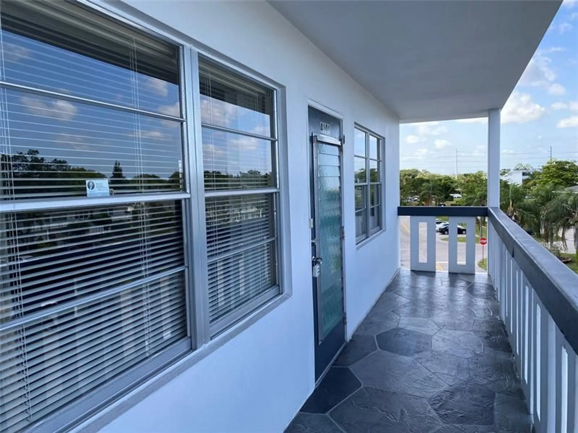 Property Slideshow image 21 of 42 | 4101 oakridge v # 4101, Deerfield Beach, FL, 33442