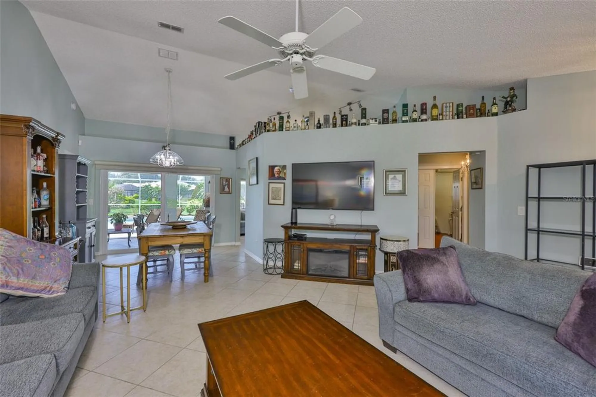Property Slideshow image 8 of 51 | 2249 new bedford dr, Sun City Center, FL, 33573