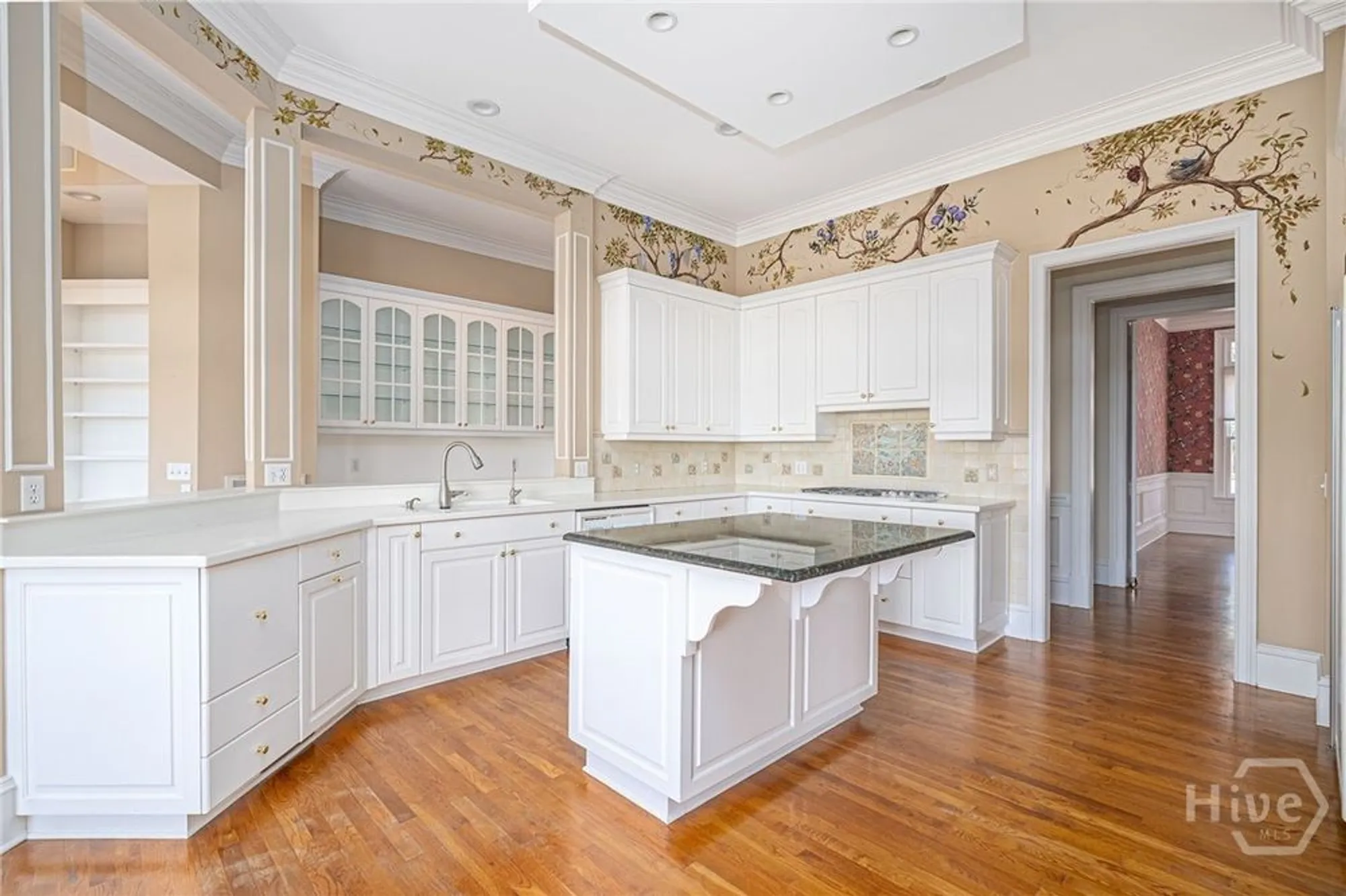 Property Slideshow image 14 of 42 | 8 spring marsh cir, Savannah, GA, 31411