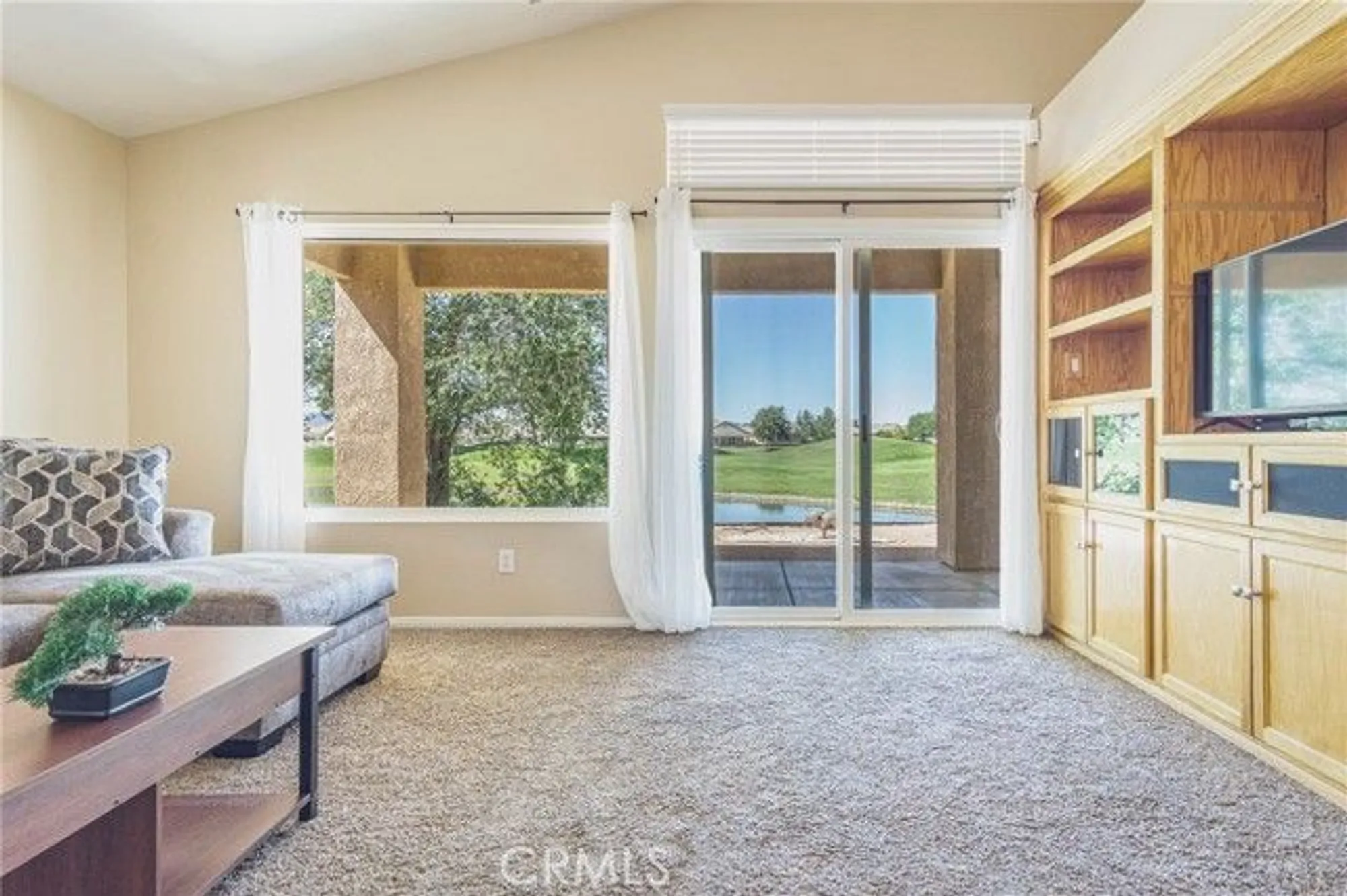 Property Slideshow image 22 of 43 | 11342 sawgrass bnd, Apple Valley, CA, 92308