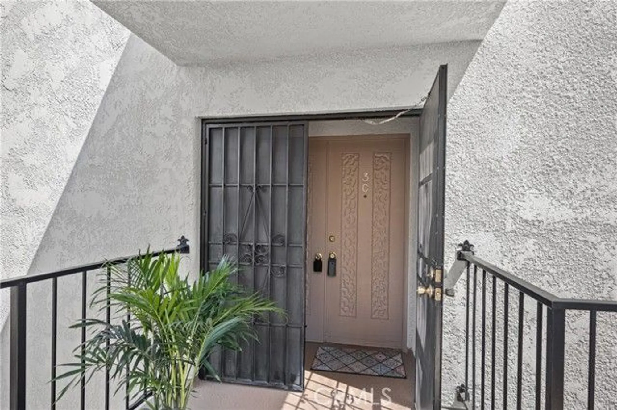 Property Slideshow image 36 of 64 | 2369 via 3c, Laguna Woods, CA, 92637