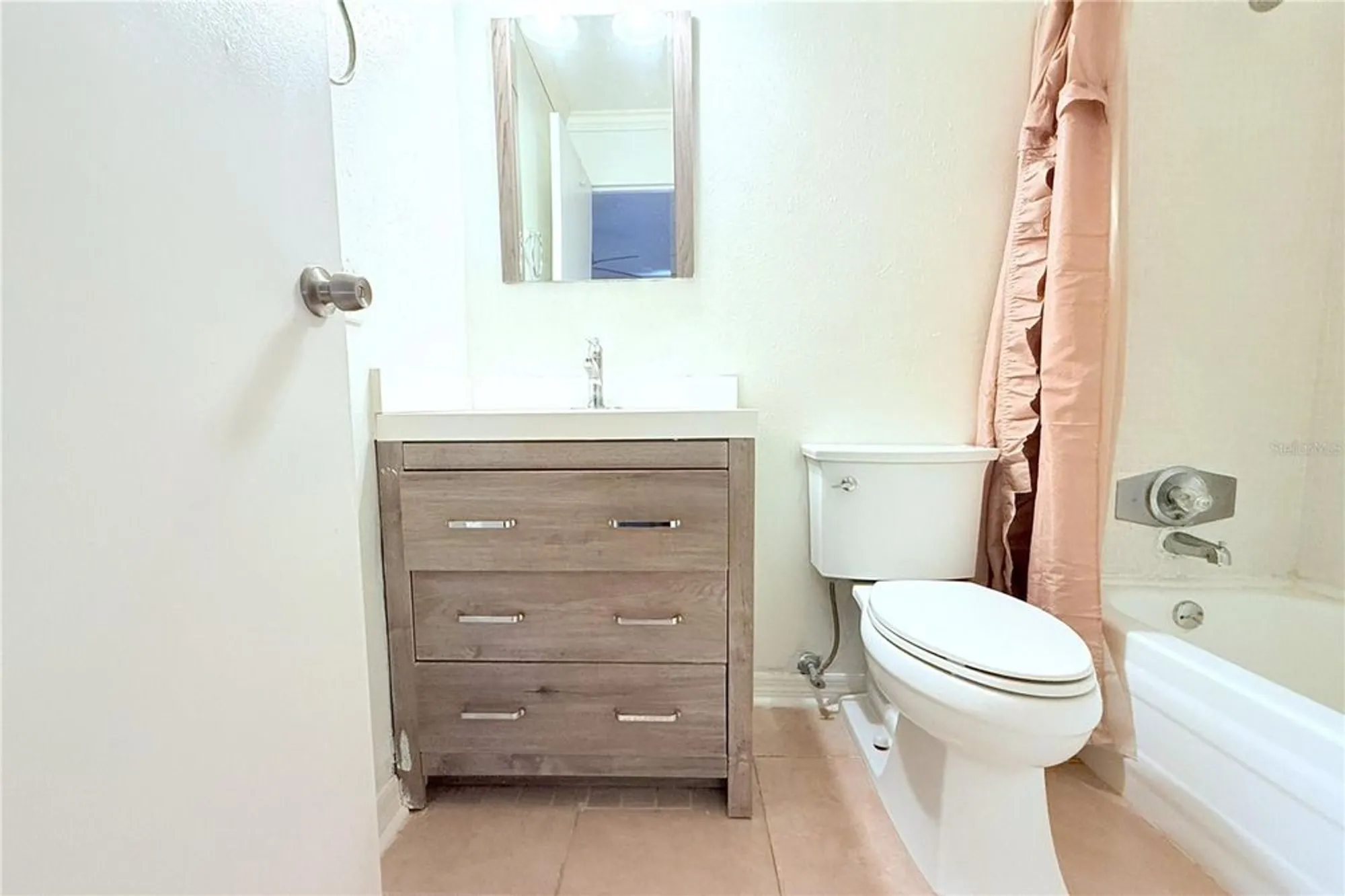 Property Slideshow image 24 of 40 | 101 cambridge trl apt 194, Sun City Center, FL, 33573