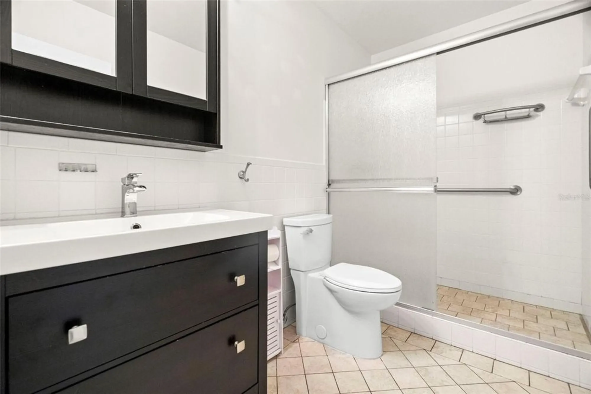 Property Slideshow image 18 of 33 | 2440 world parkway blvd apt 16, Clearwater, FL, 33763