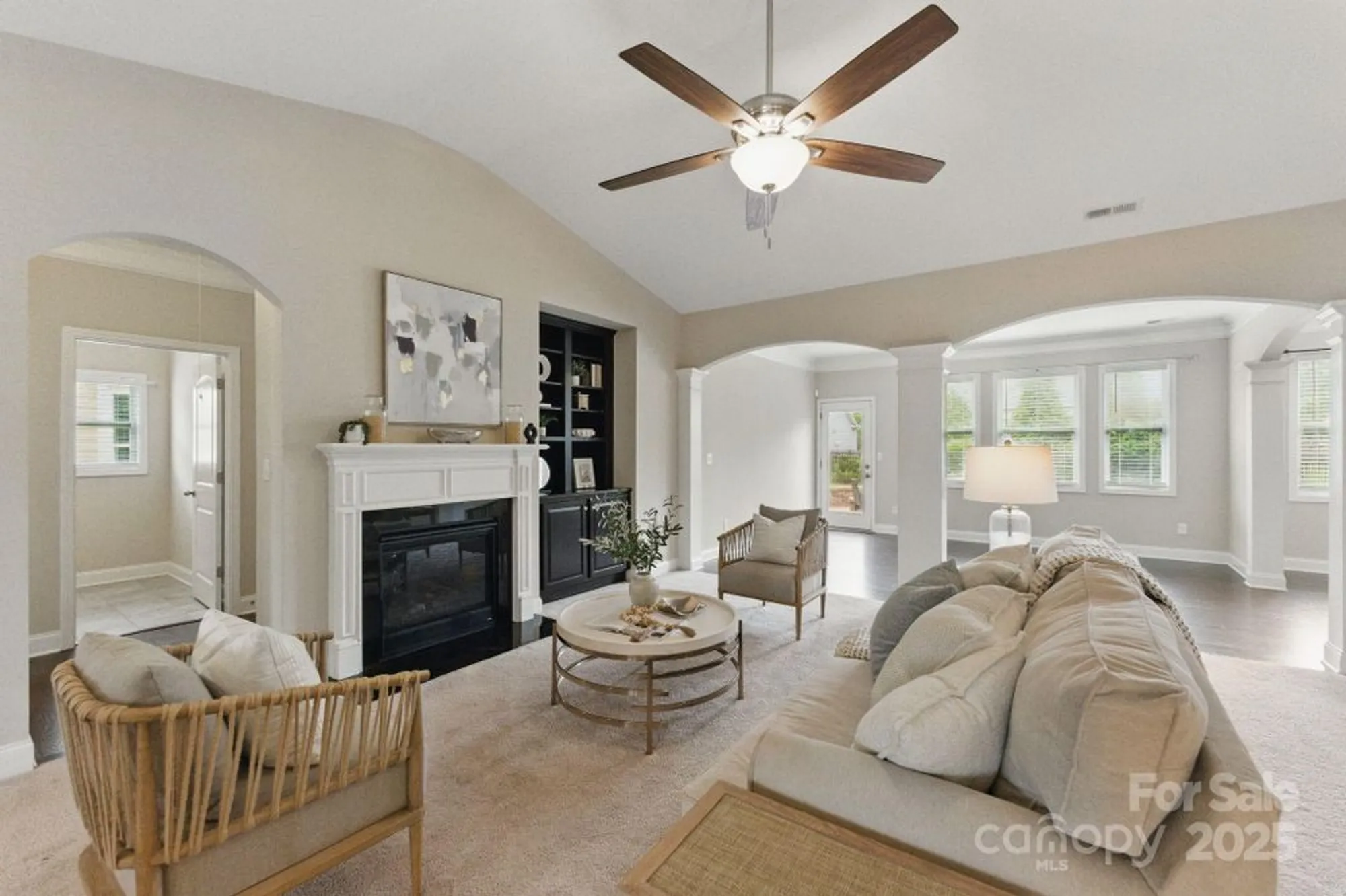Property Slideshow image 12 of 39 | 8830 artesa mill ln, Charlotte, NC, 28214