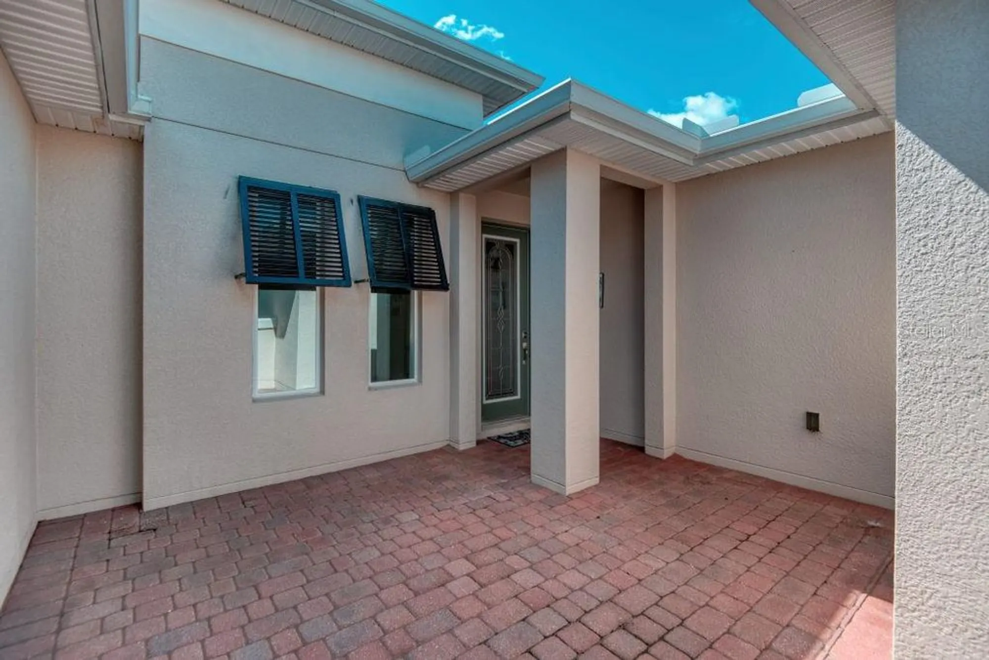 Property Slideshow image 5 of 43 | 3432 fallbrook dr, Poinciana, FL, 34759