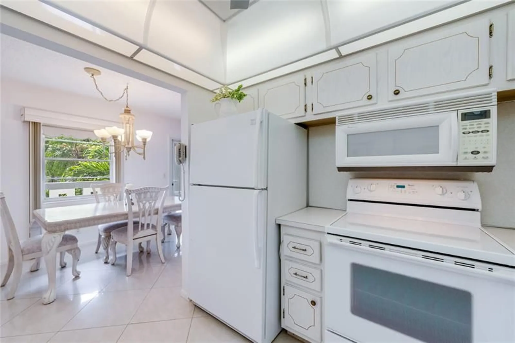 Property Slideshow image 17 of 27 | 2019 islewood d # 2019, Deerfield Beach, FL, 33442