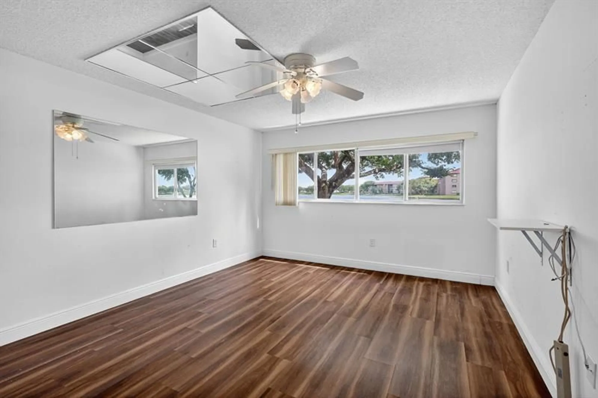 Property Slideshow image 34 of 70 | 1001 sw 141st ave, Pembroke Pines, FL, 33027