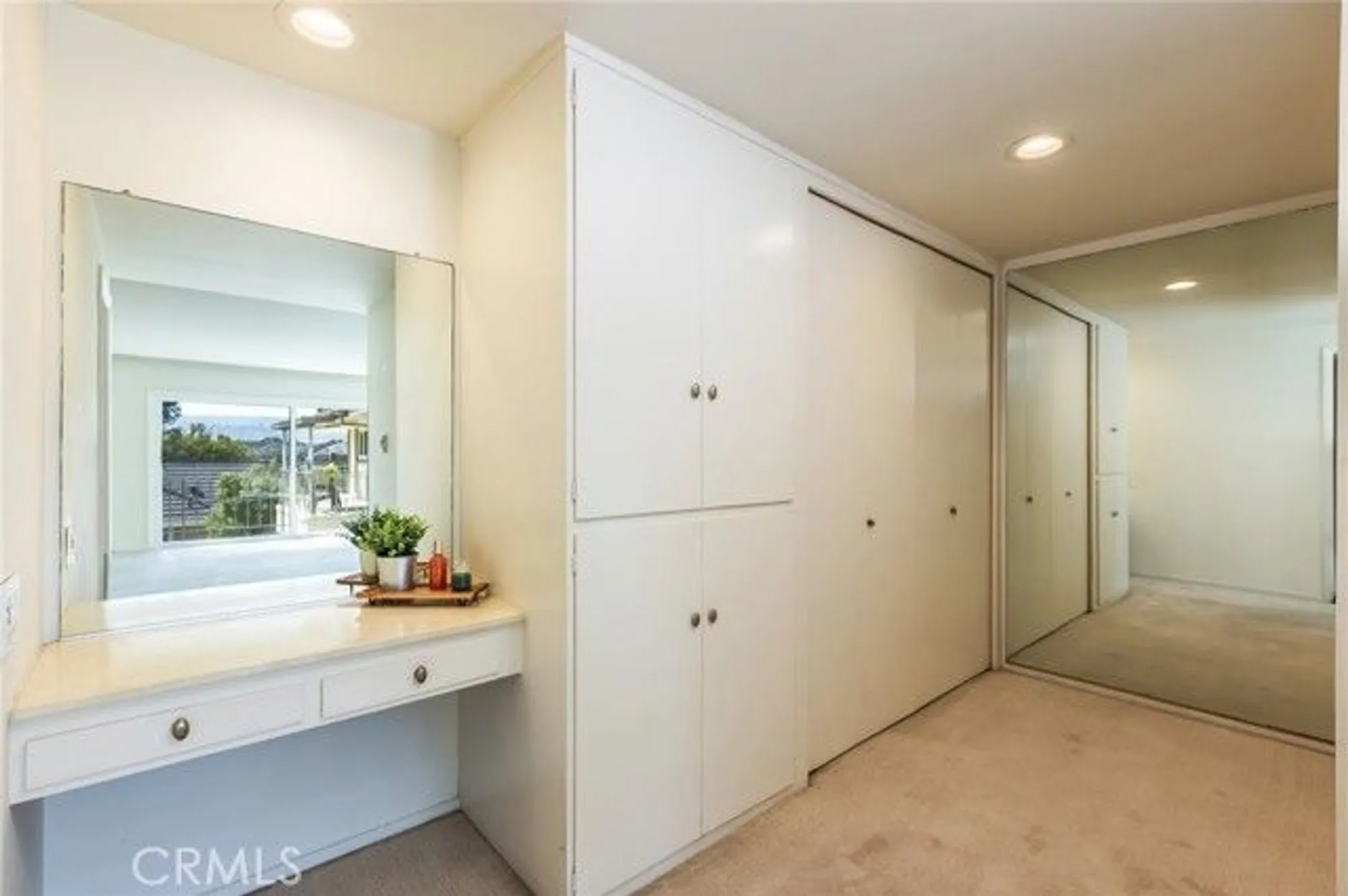 Property Slideshow image 27 of 42 | 23026 nadine cir b, Torrance, CA, 90505