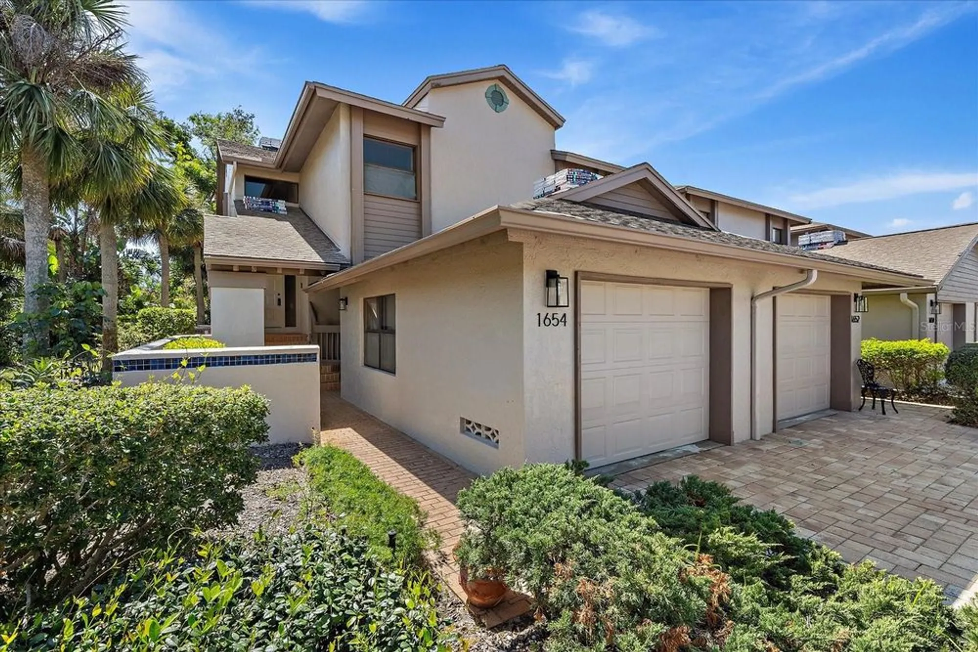 Property Slideshow image 36 of 54 | 1654 starling dr 201, Sarasota, FL, 34231