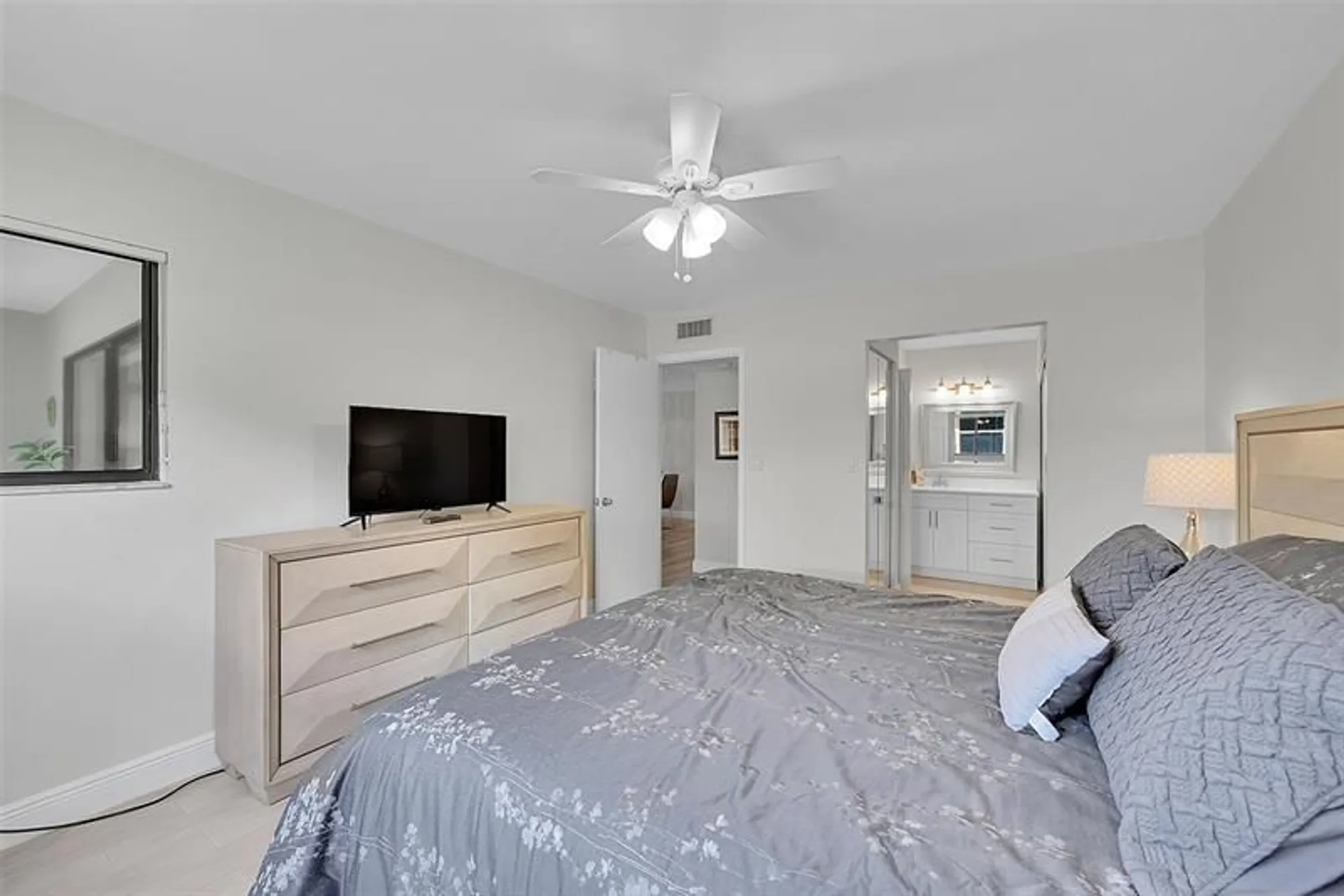 Property Slideshow image 21 of 61 | 15450 pembridge ave apt 178, Delray Beach, FL, 33484