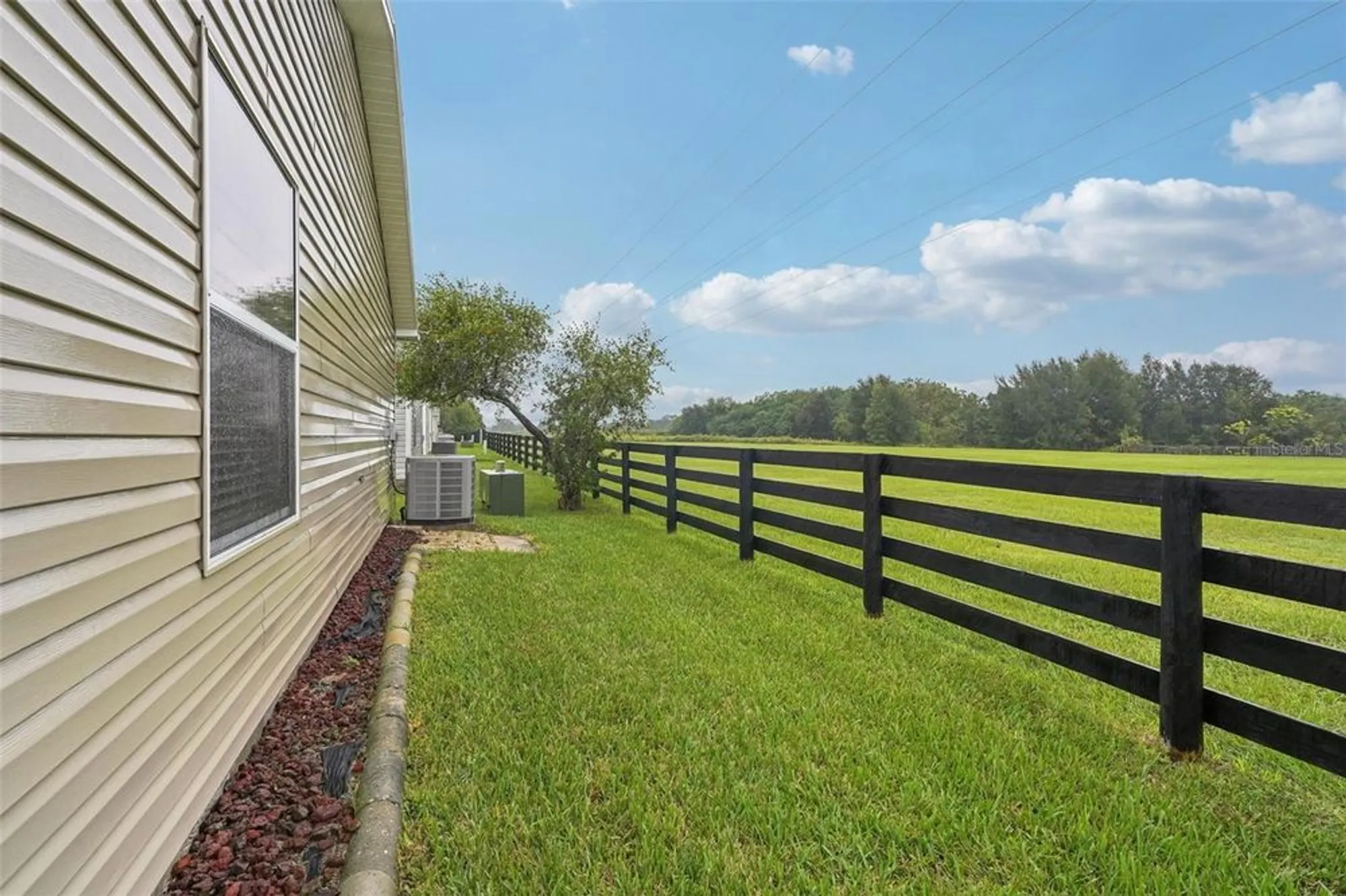 Property Slideshow image 29 of 32 | 1649 campos dr, The Villages, FL, 32162