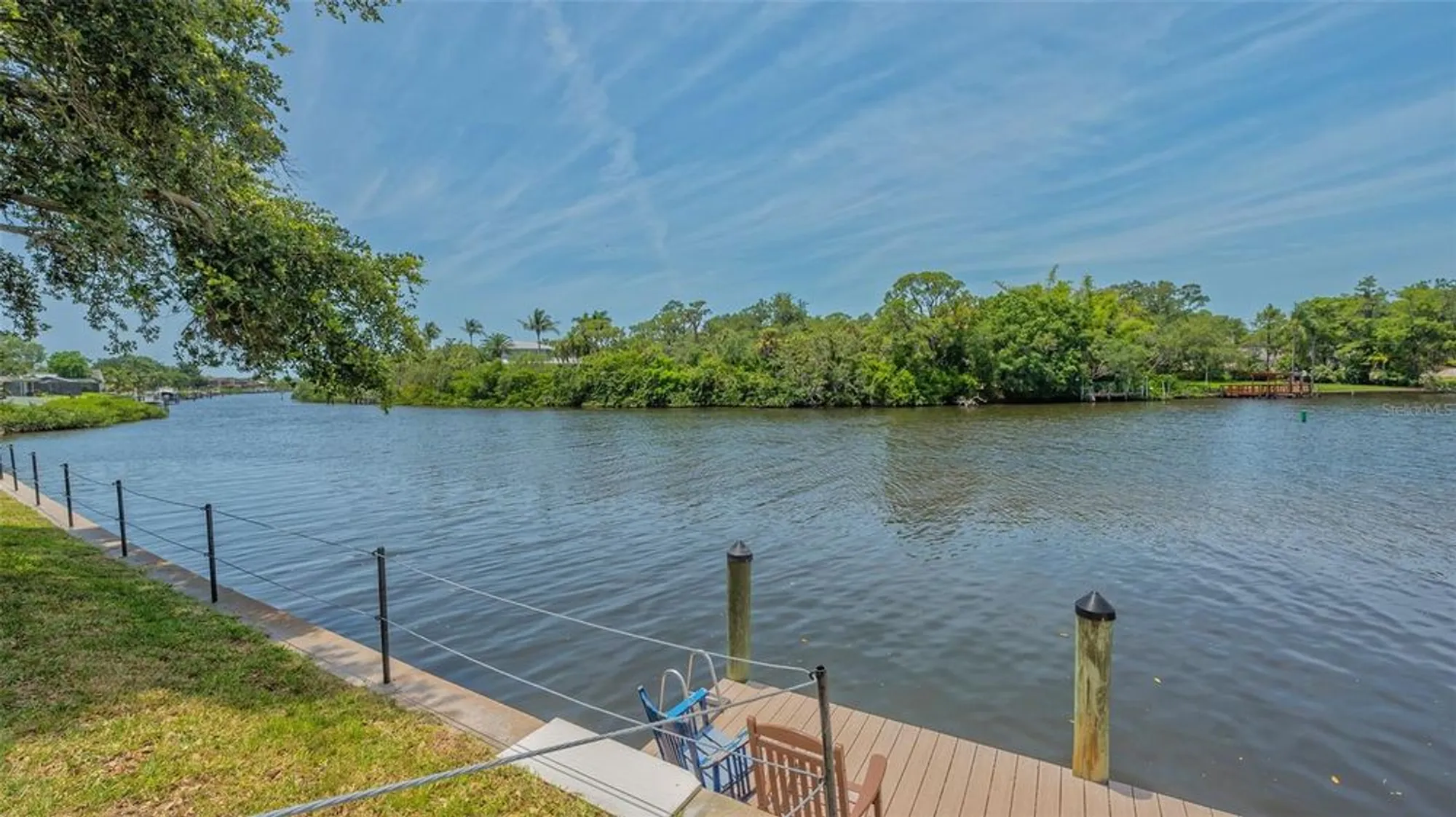 Property Slideshow image 48 of 86 | 2016 riverbluff pkwy v328, Sarasota, FL, 34231