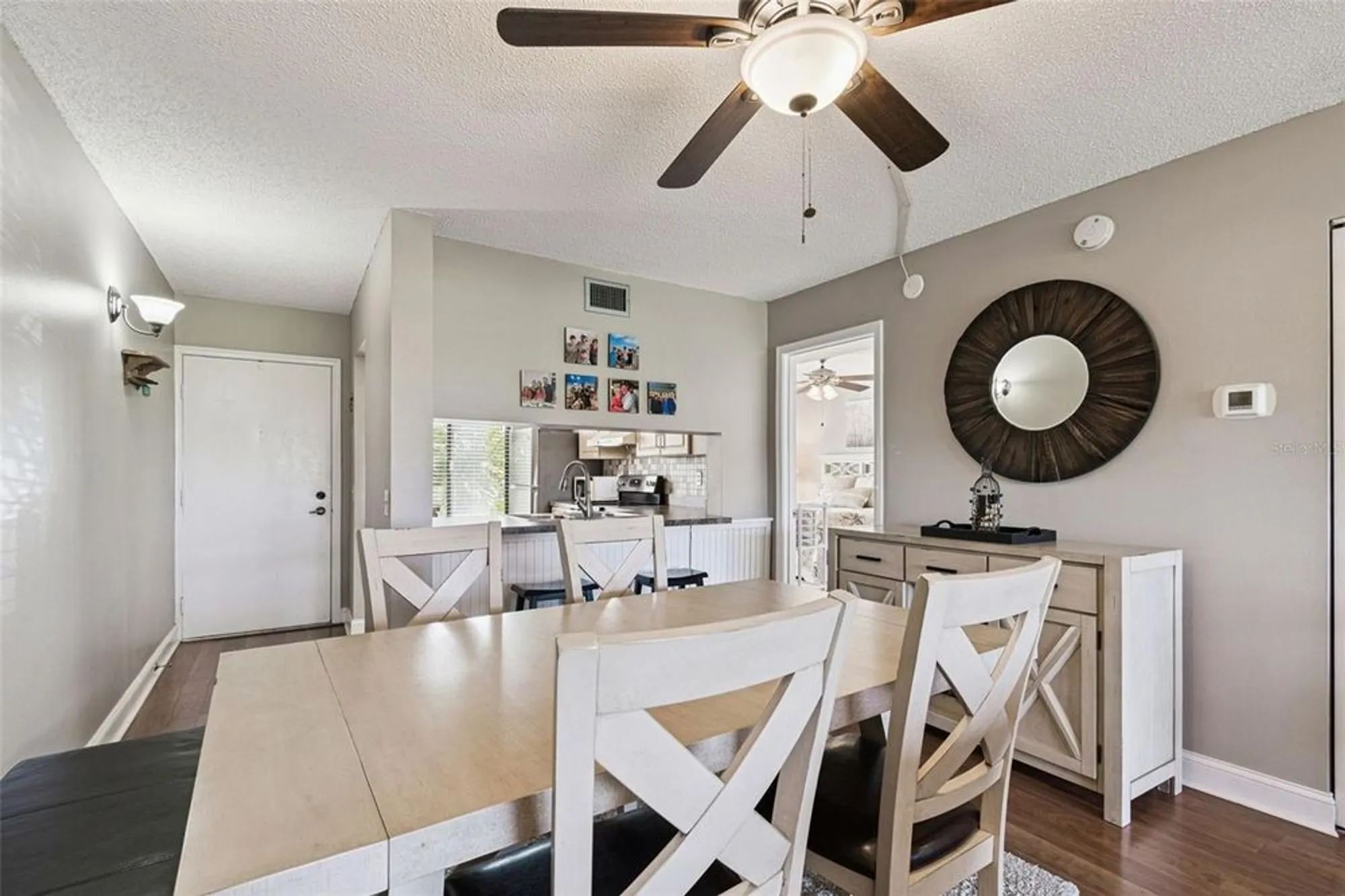 Property Slideshow image 10 of 52 | 6105 palma del mar blvd s apt 120, Saint Petersburg, FL, 33715