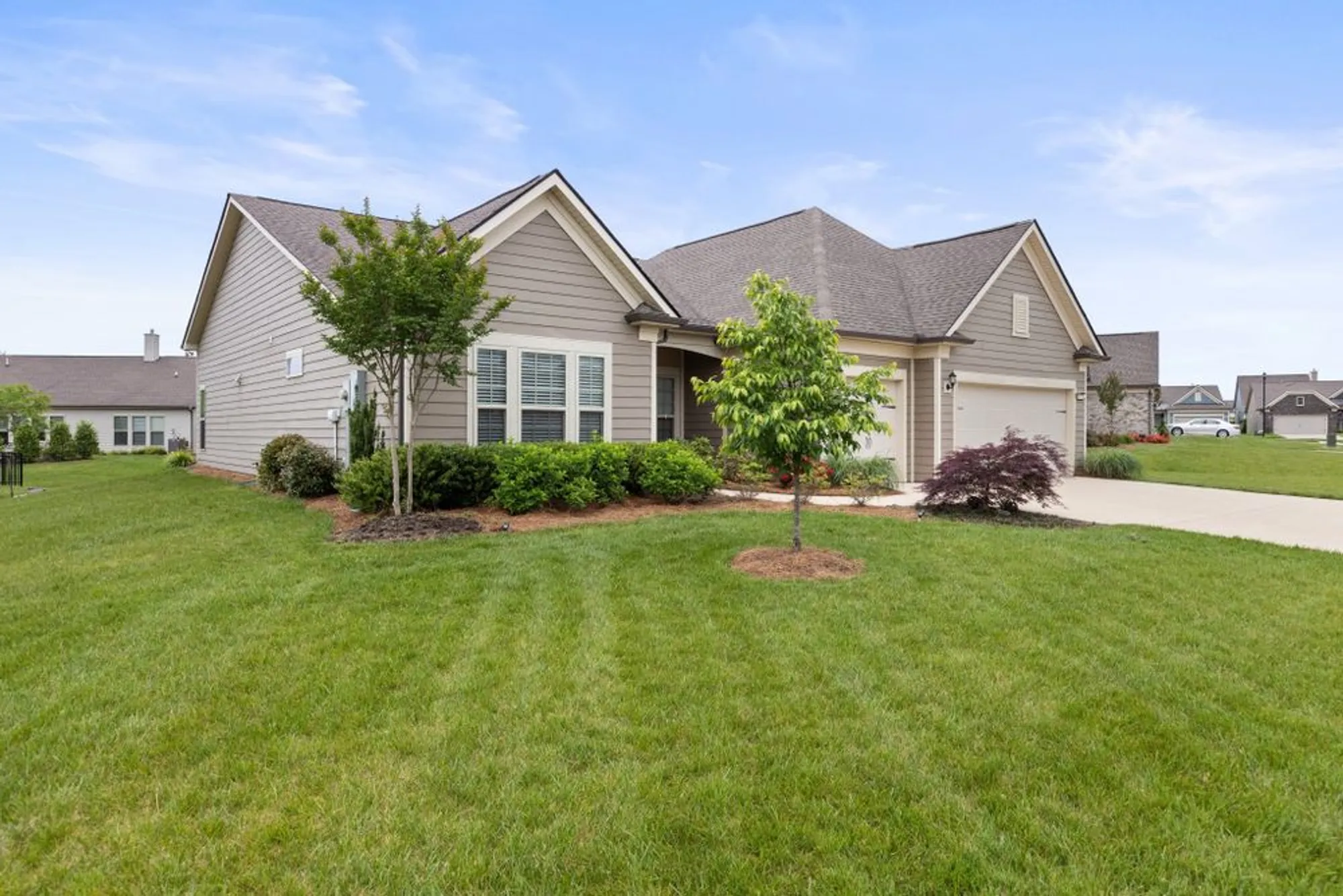 Property Slideshow image 4 of 49 | 1027 coffee rdg, Spring Hill, TN, 37174