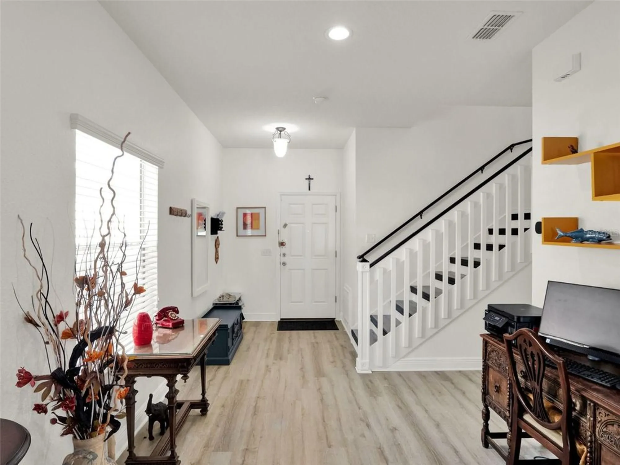 Property Slideshow image 3 of 38 | 12347 ne 52nd loop, Oxford, FL, 34484