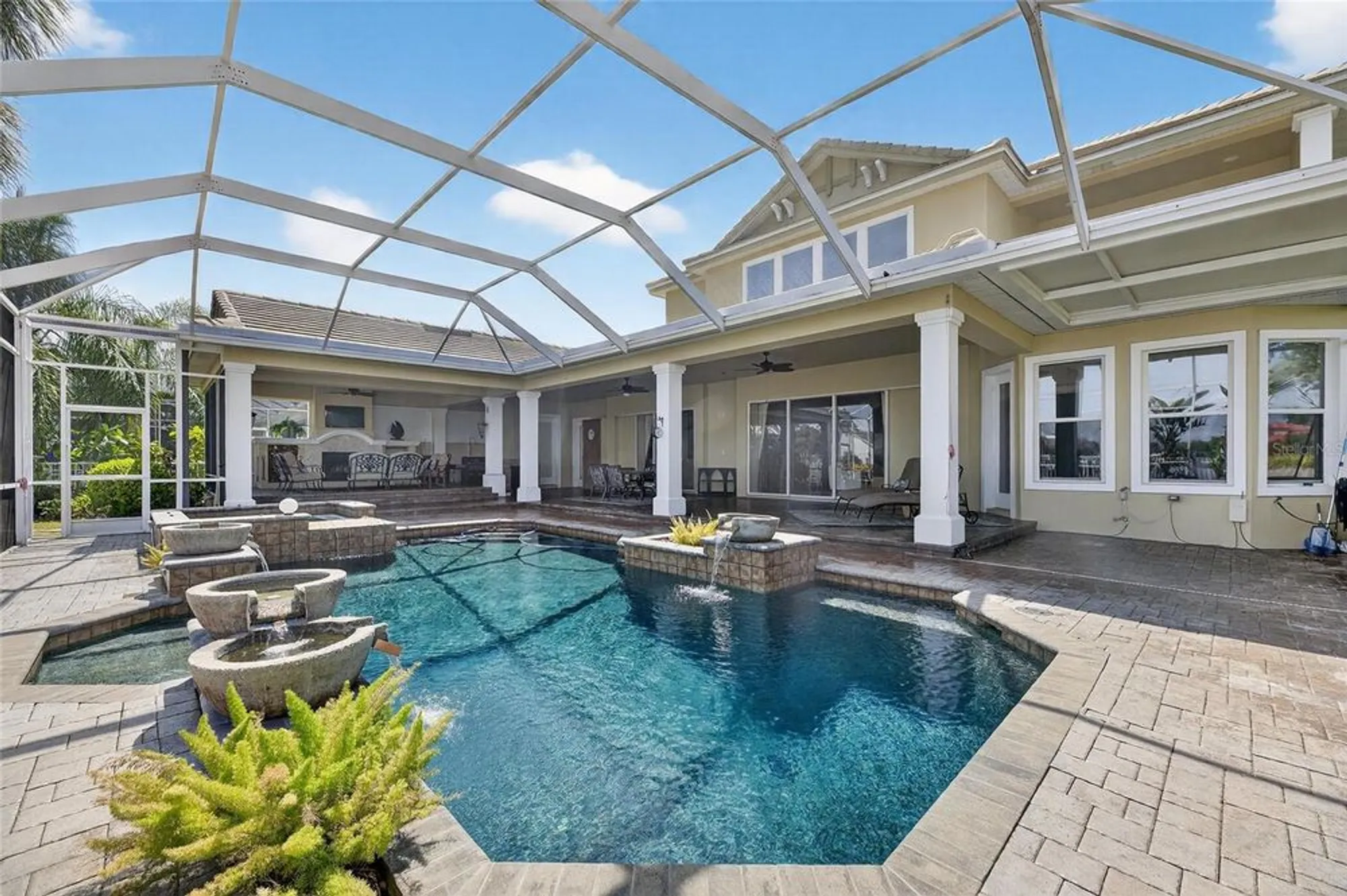 Property Slideshow image 2 of 98 | 517 mirabay blvd, Apollo Beach, FL, 33572