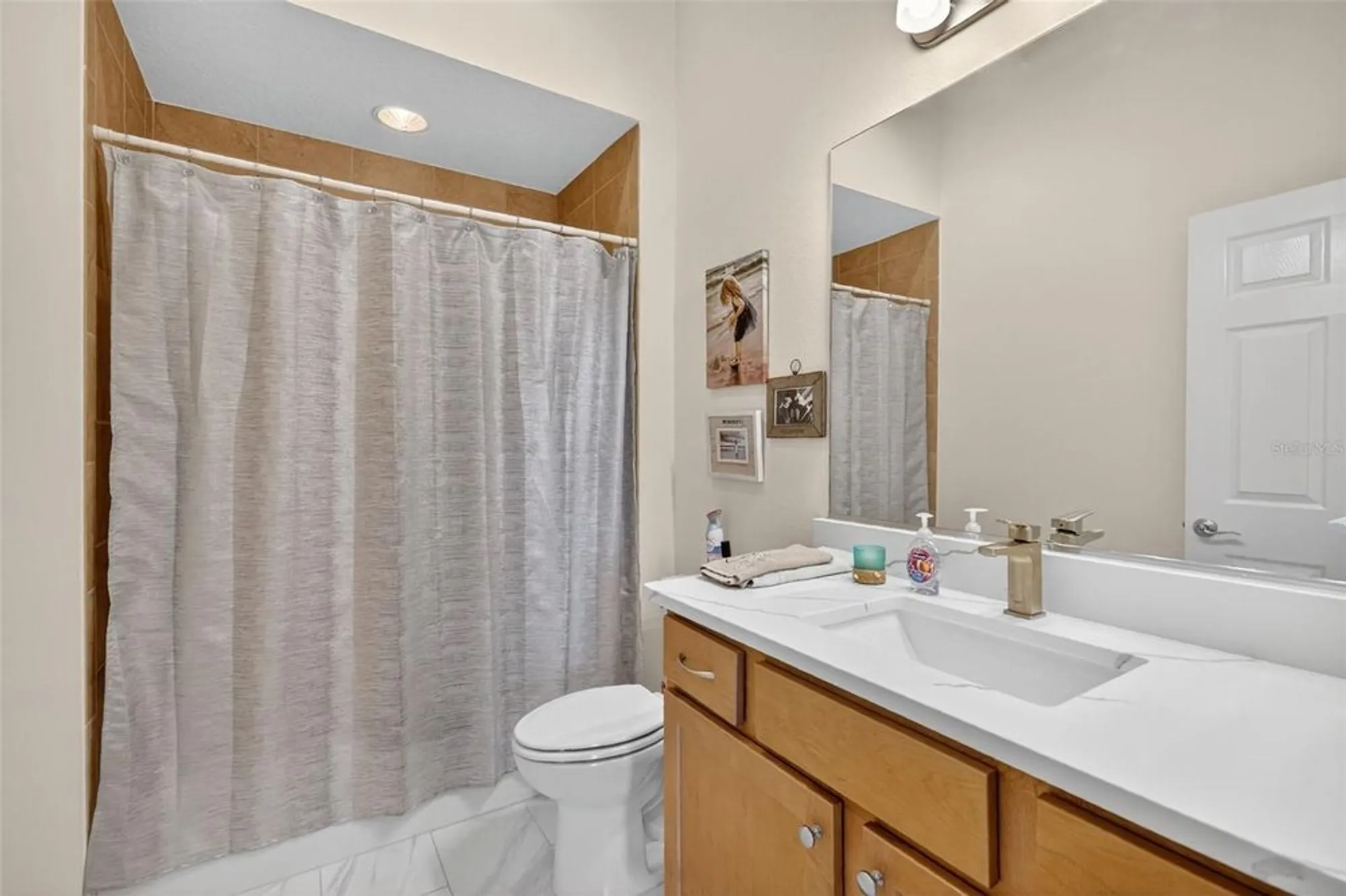 Property Slideshow image 33 of 54 | 10063 lake miona way, Oxford, FL, 34484