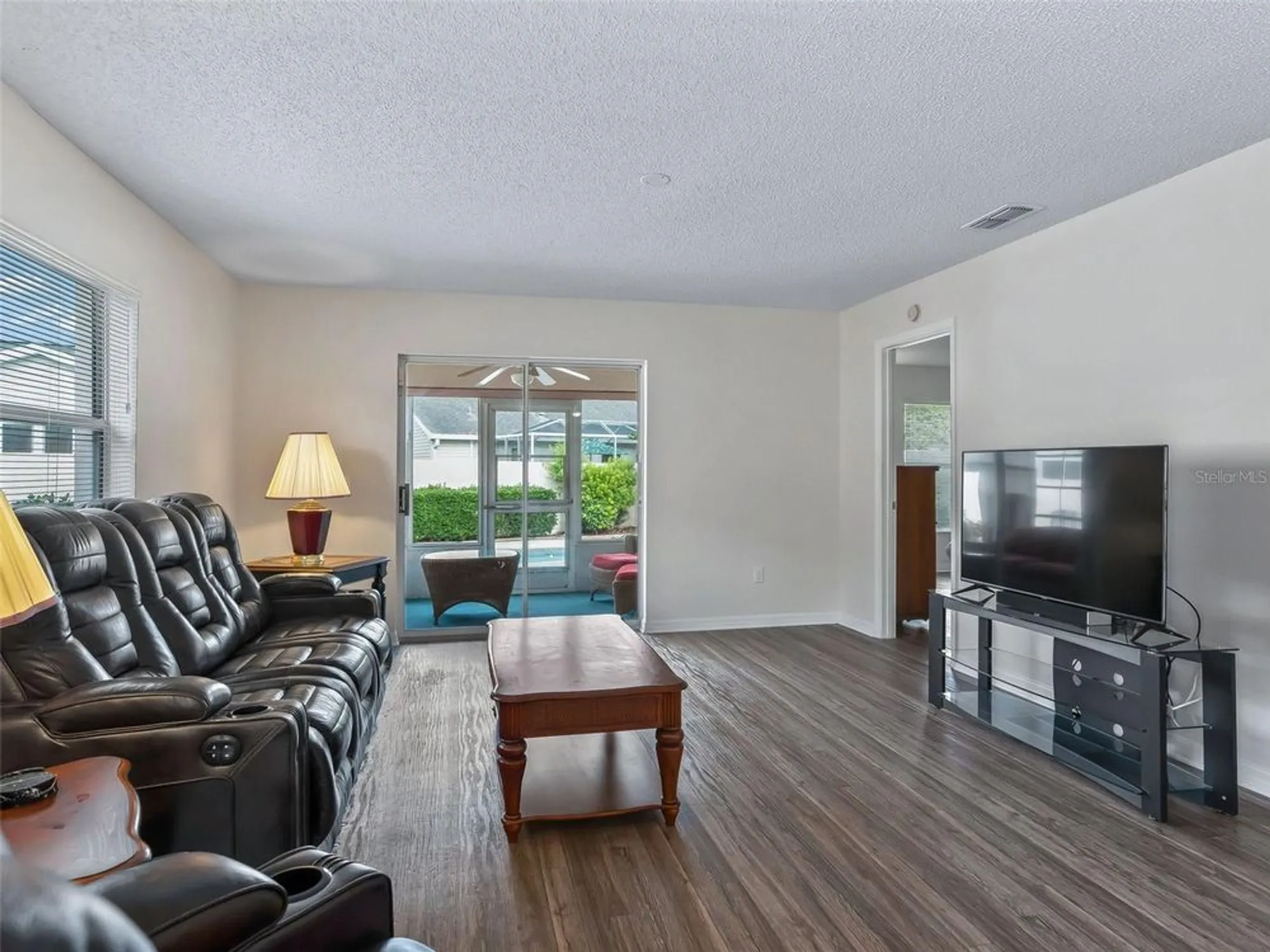 Property Slideshow image 14 of 53 | 744 hernandez dr, The Villages, FL, 32159