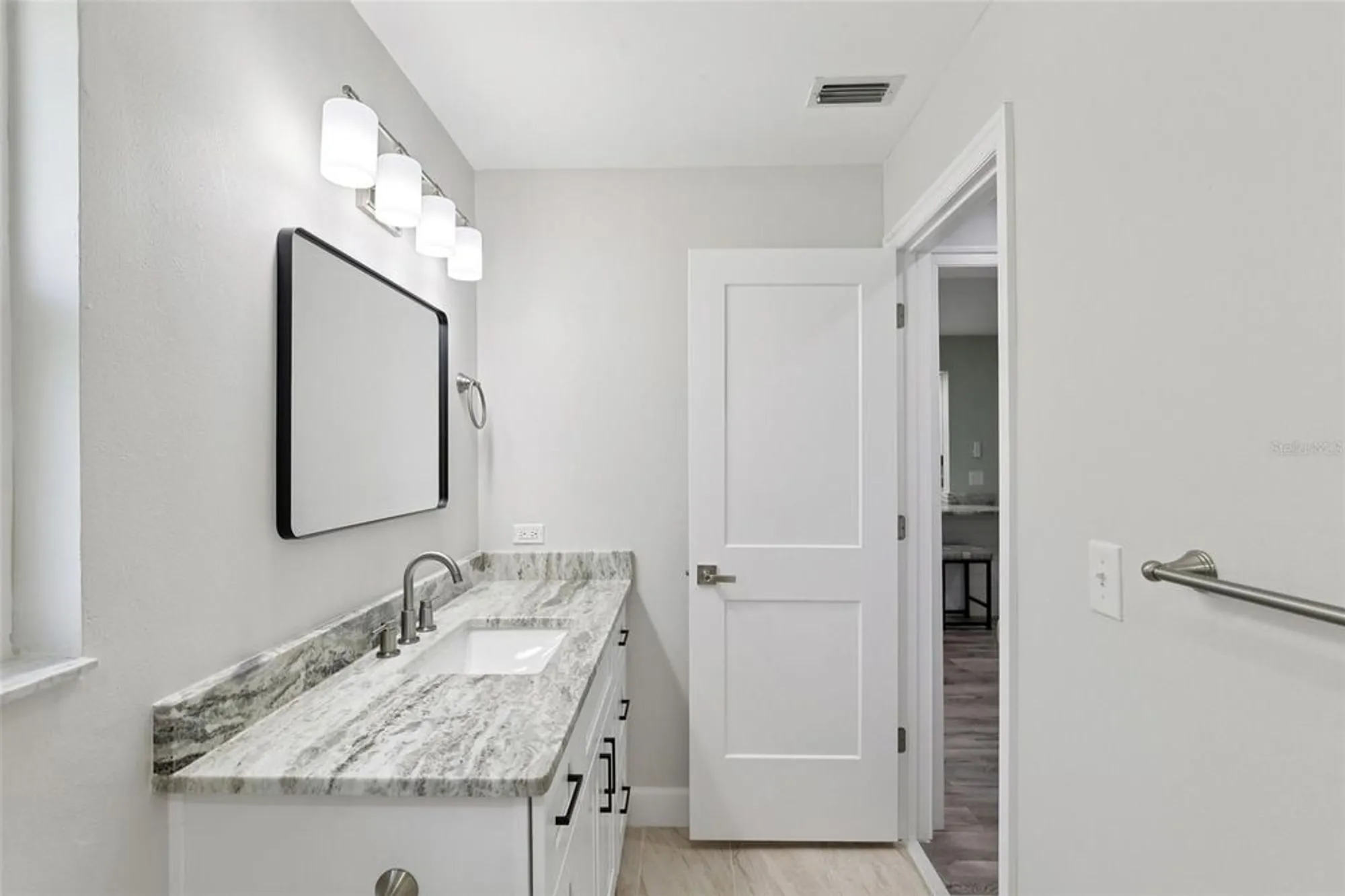 Property Slideshow image 31 of 78 | 2866 thistle ct, Palm Harbor, FL, 34684