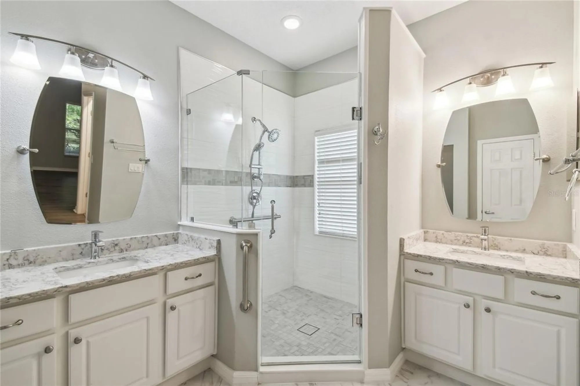 Property Slideshow image 27 of 47 | 540 genoa dr, Poinciana, FL, 34759