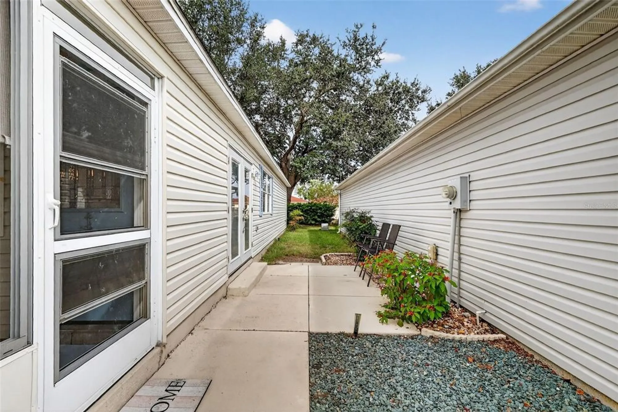 Property Slideshow image 21 of 26 | 2107 escobar ave, The Villages, FL, 32159