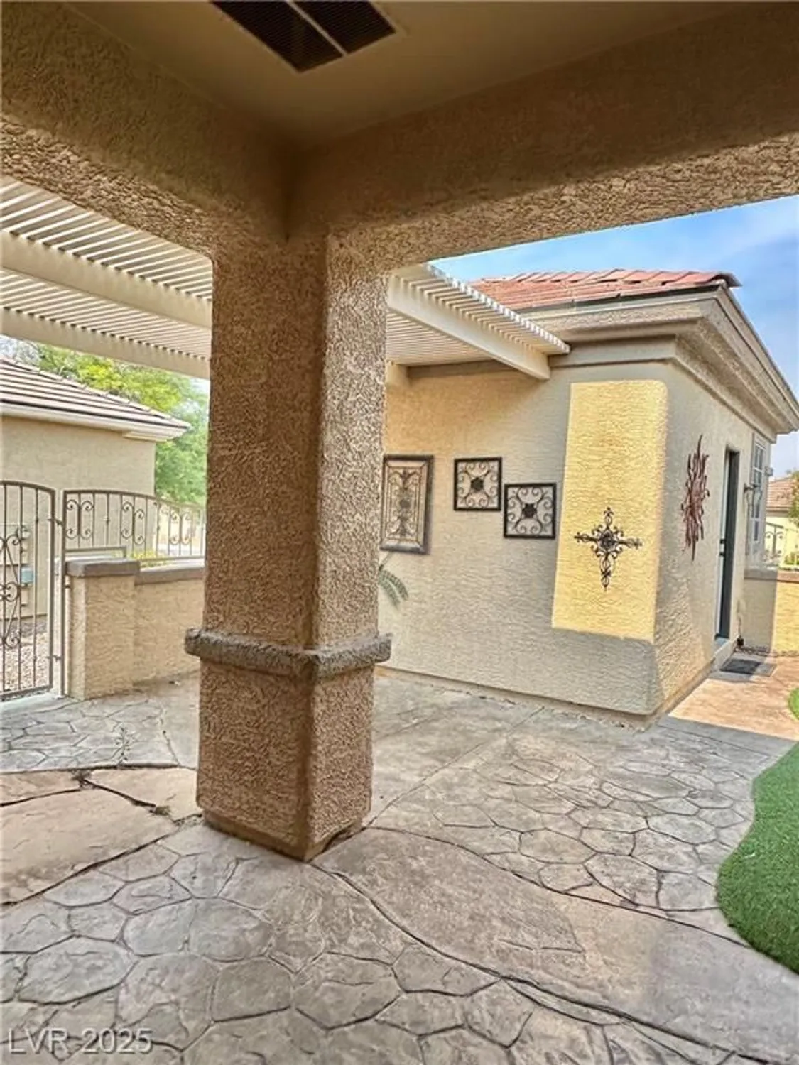 Property Slideshow image 32 of 40 | 2138 grand traverse st, Henderson, NV, 89052