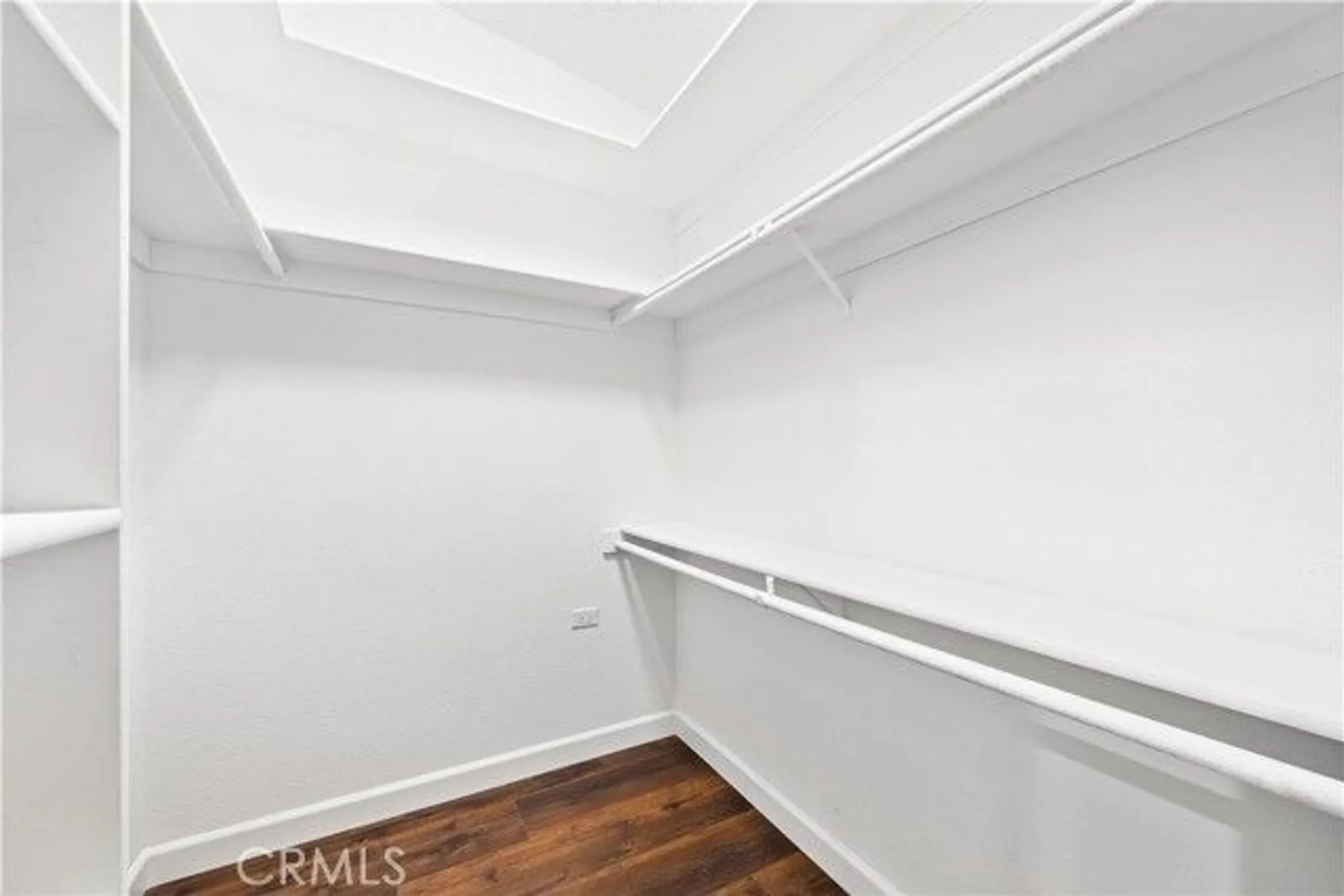 Property Slideshow image 21 of 38 | 1560 interlachen rd, Seal Beach, CA, 90740