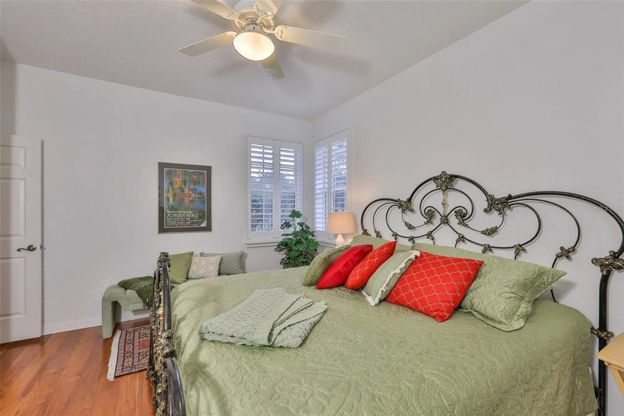 Property Slideshow image 33 of 57 | 1360 emerald dunes dr, Sun City Center, FL, 33573