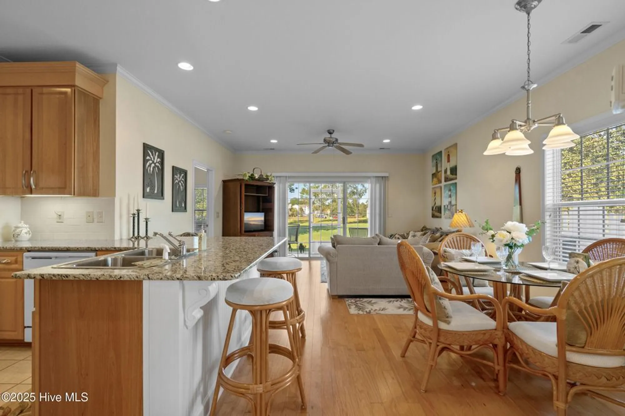 Property Slideshow image 11 of 44 | 8855 radcliff dr 10b, Calabash, NC, 28467