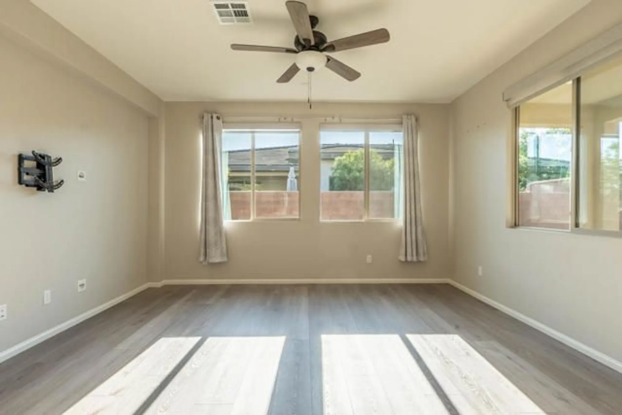 Property Slideshow image 10 of 45 | 51578 golden eagle dr, Indio, CA, 92201