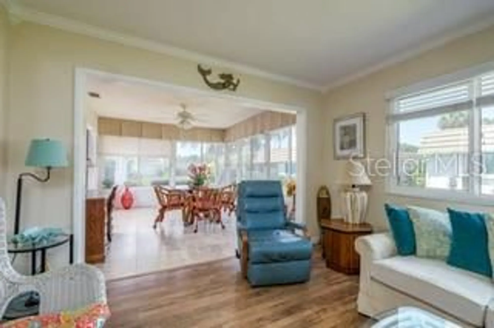 Property Slideshow image 10 of 49 | 2609 riverbluff pkwy # 146, Sarasota, FL, 34231