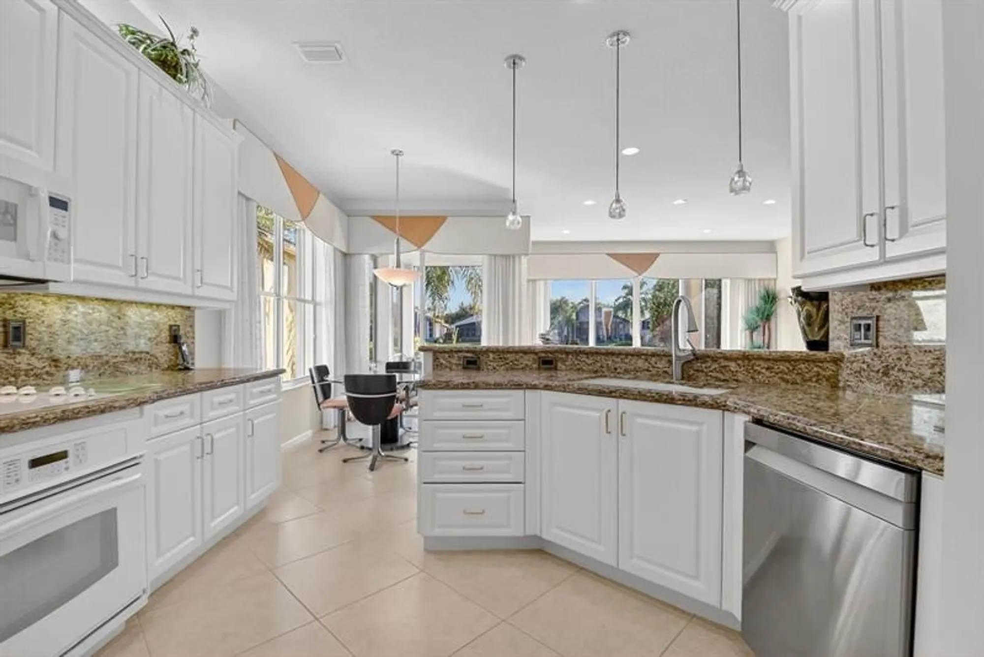 Property Slideshow image 18 of 48 | 8216 abalone point blvd, Lake Worth, FL, 33467
