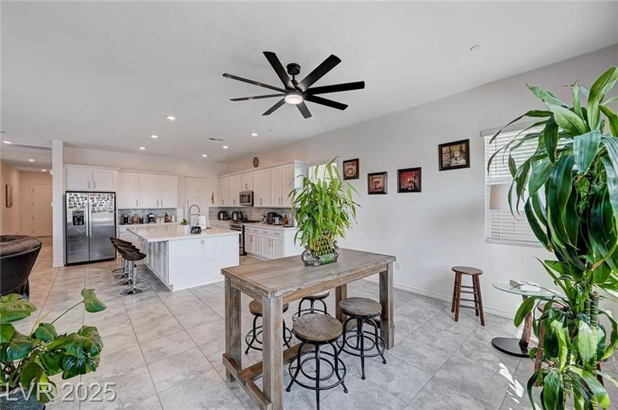 Property Slideshow image 16 of 99 | 33 reverie heights ave, Henderson, NV, 89011
