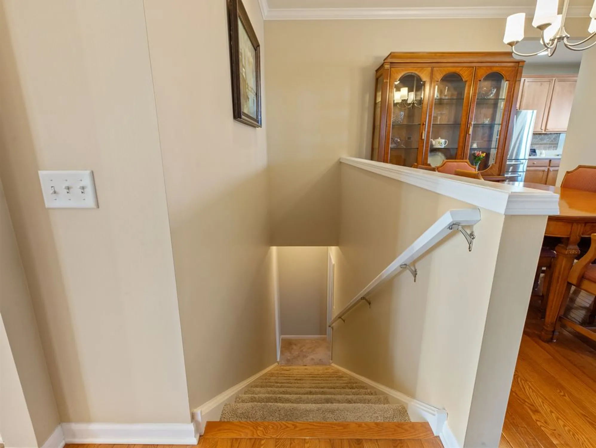 Property Slideshow image 24 of 36 | 3001 ravinia cir, Mundelein, IL, 60060