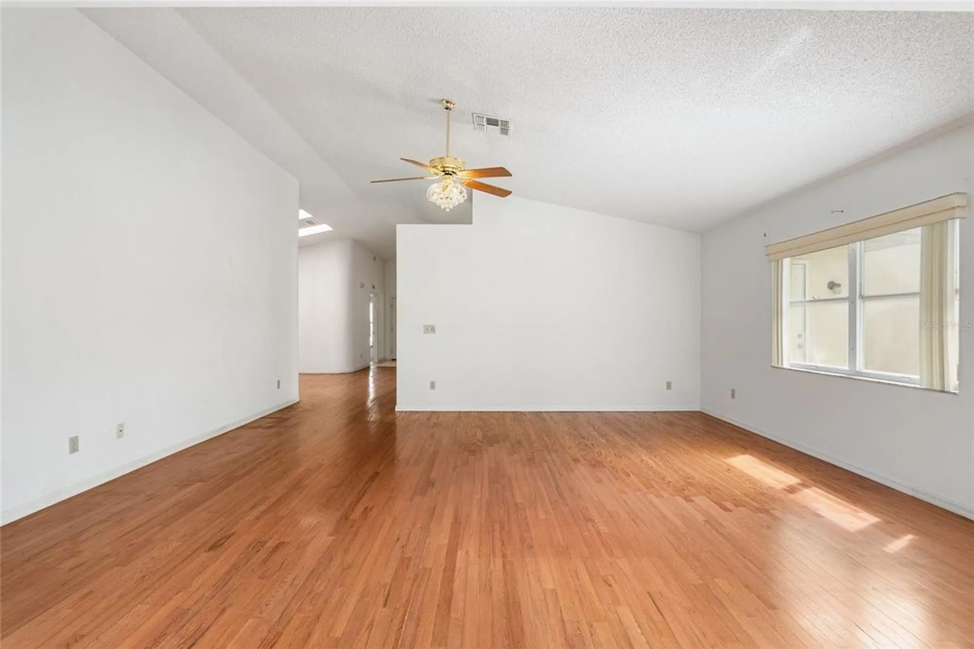 Property Slideshow image 15 of 54 | 9064 sw 91st cir, Ocala, FL, 34481