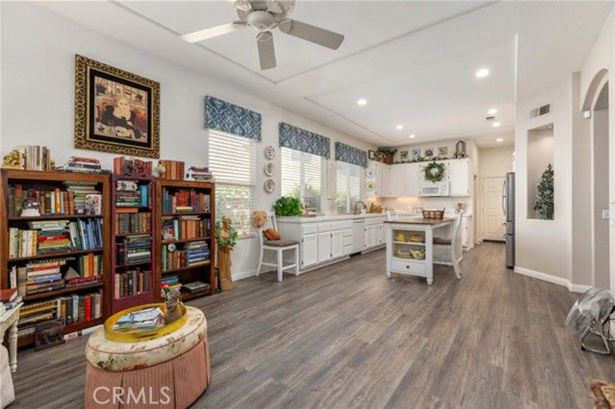 Property Slideshow image 11 of 40 | 4967 singing hills dr, Banning, CA, 92220