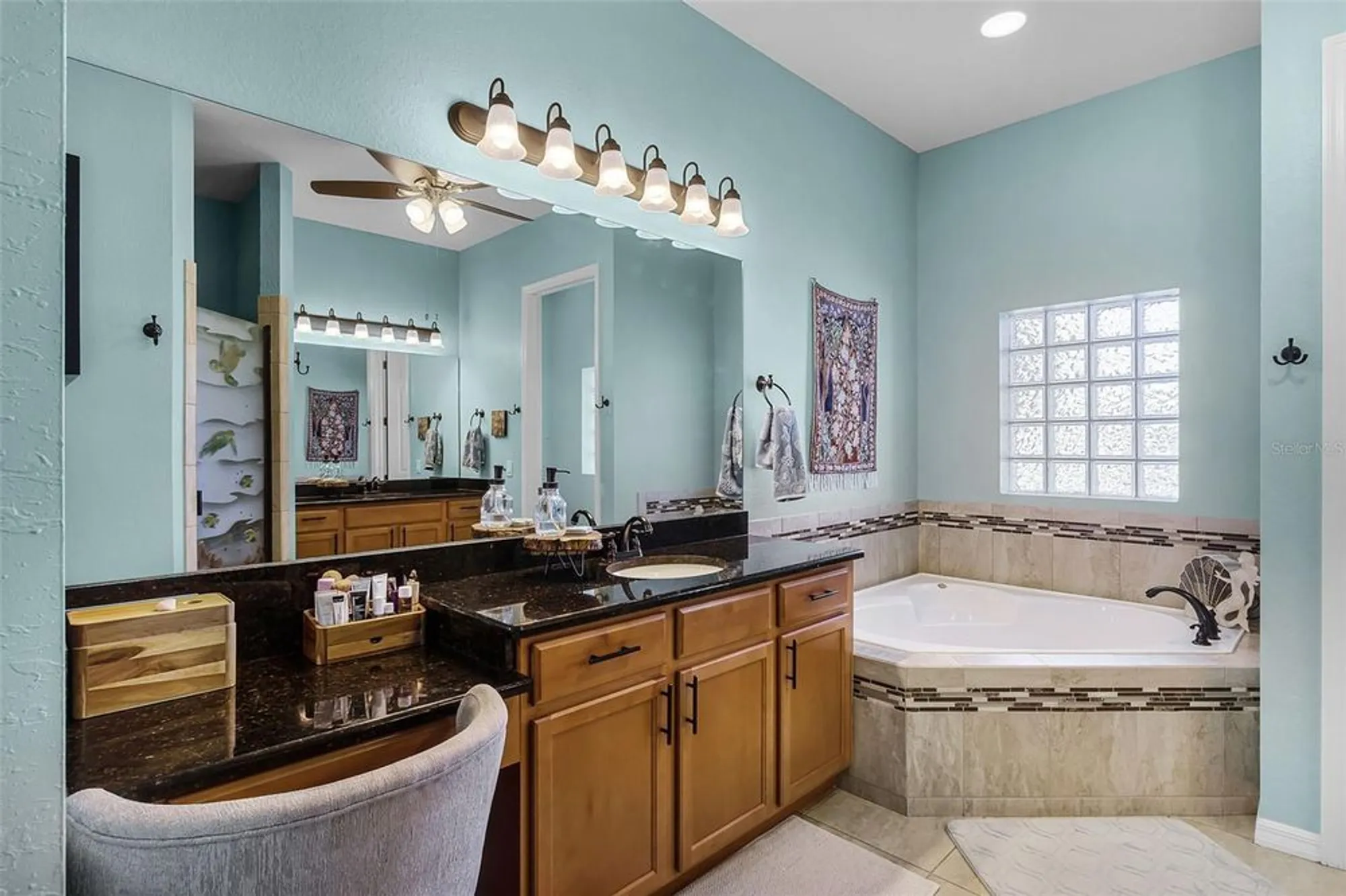 Property Slideshow image 26 of 71 | 1394 oakmont dr, Winter Haven, FL, 33884