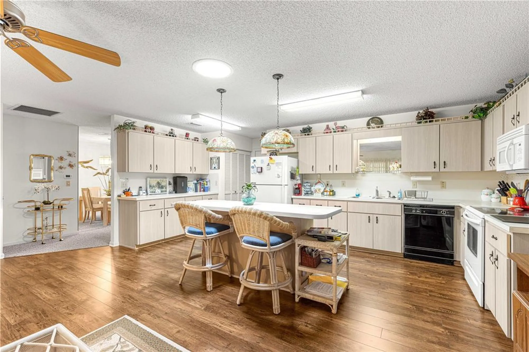 Property Slideshow image 14 of 42 | 8710 sw 91st st e, Ocala, FL, 34481