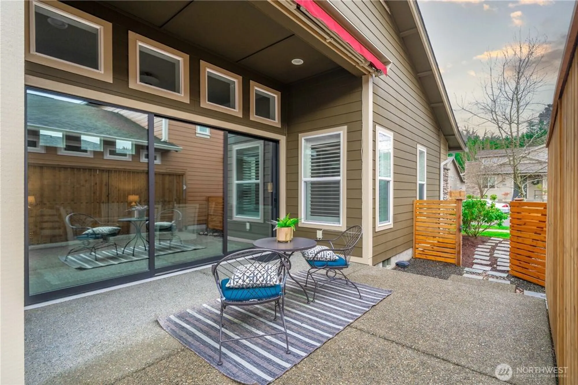 Property Slideshow image 23 of 31 | 19221 143rd st, Bonney Lake, WA, 98391