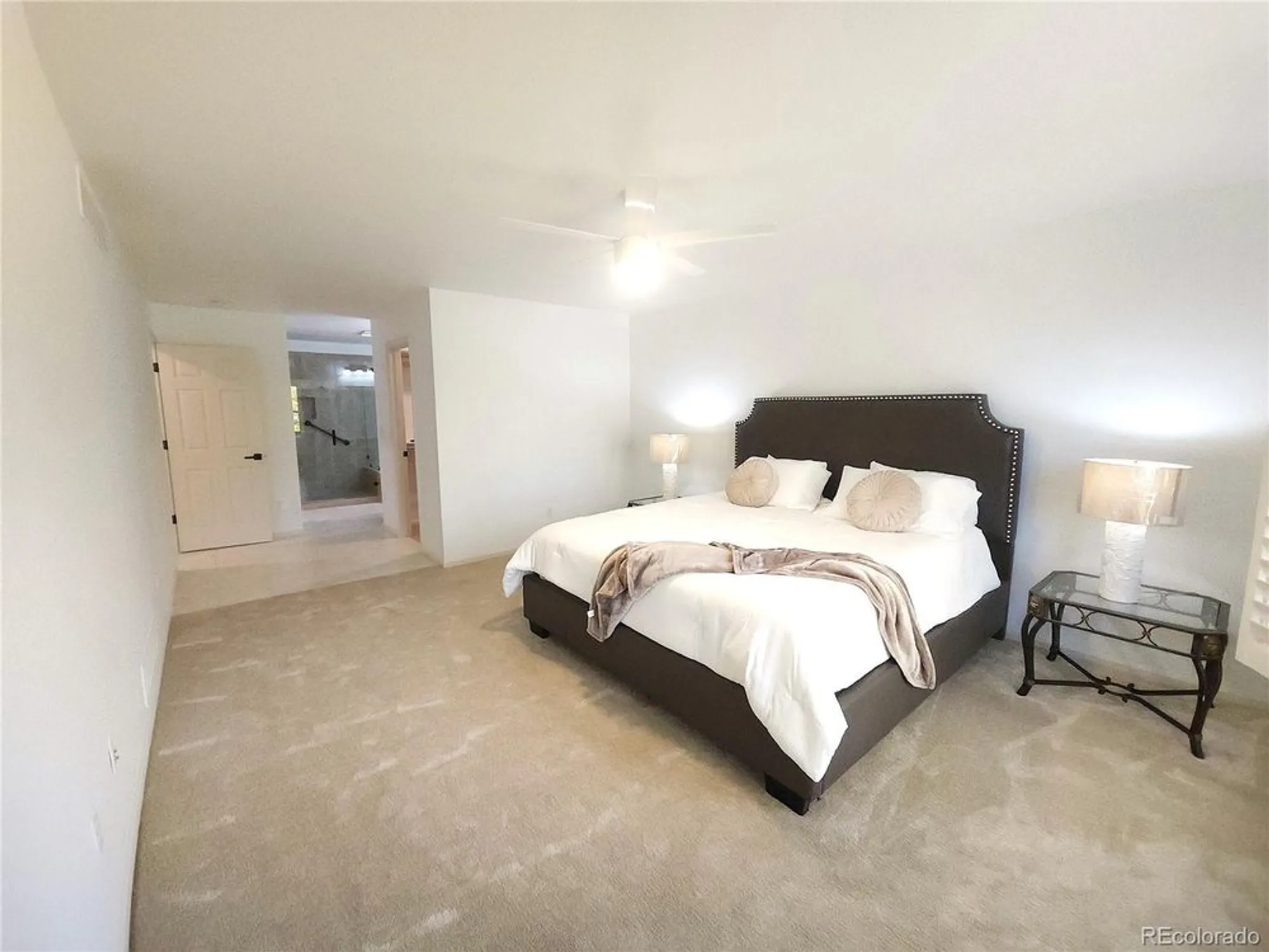 Property Slideshow image 9 of 31 | 4927 greenwich way, Highlands Ranch, CO, 80130