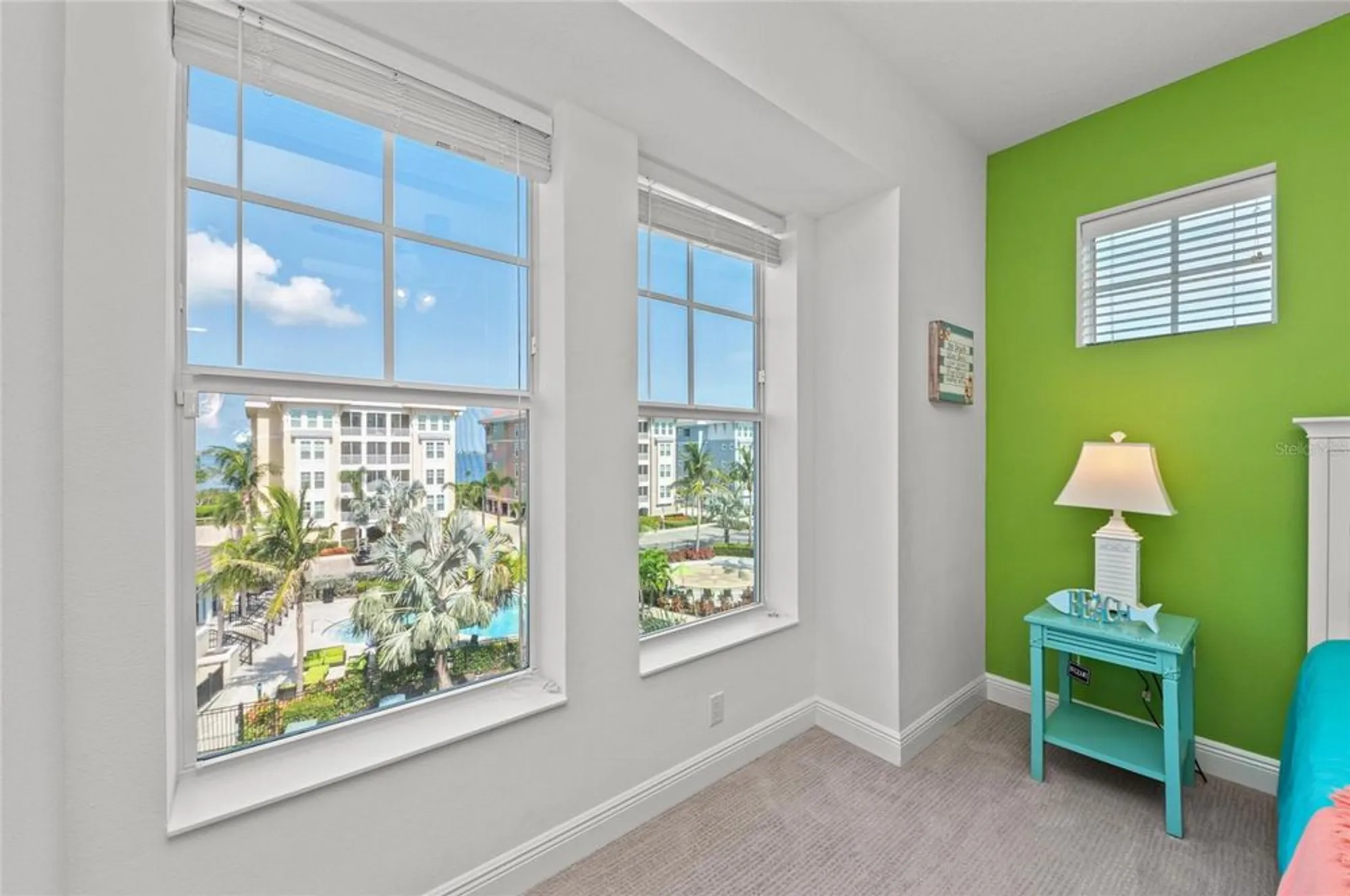 Property Slideshow image 48 of 100 | 387 aruba cir 301, Bradenton, FL, 34209