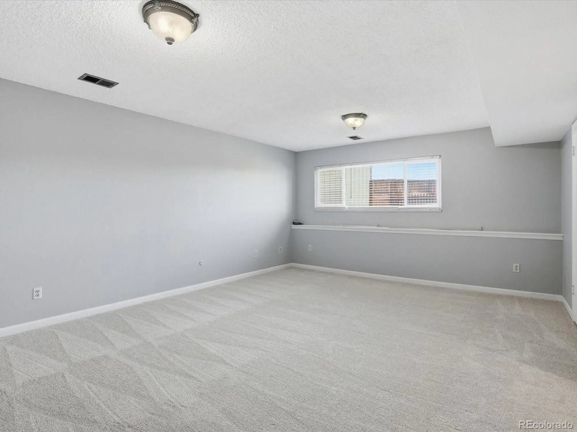 Property Slideshow image 22 of 38 | 7493 w cedar cir, Lakewood, CO, 80226