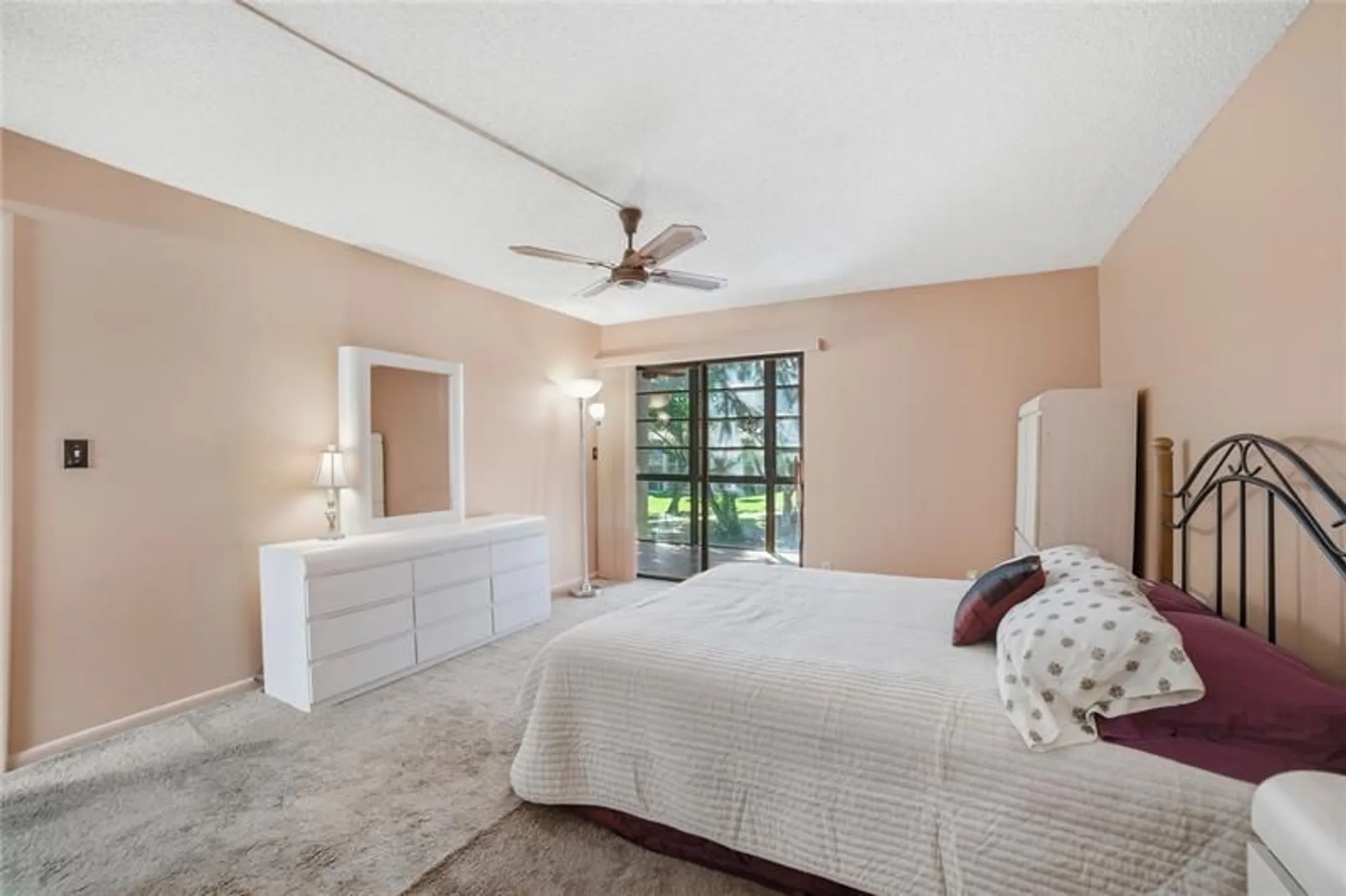 Property Slideshow image 17 of 40 | 7247 ashmont cir # 7247, Tamarac, FL, 33321