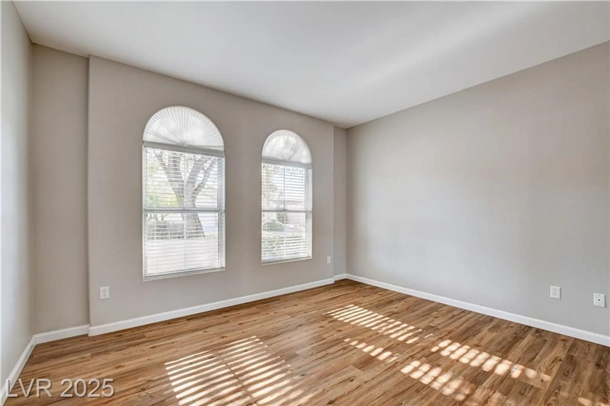 Property Slideshow image 27 of 86 | 2604 rangely ave, Henderson, NV, 89052