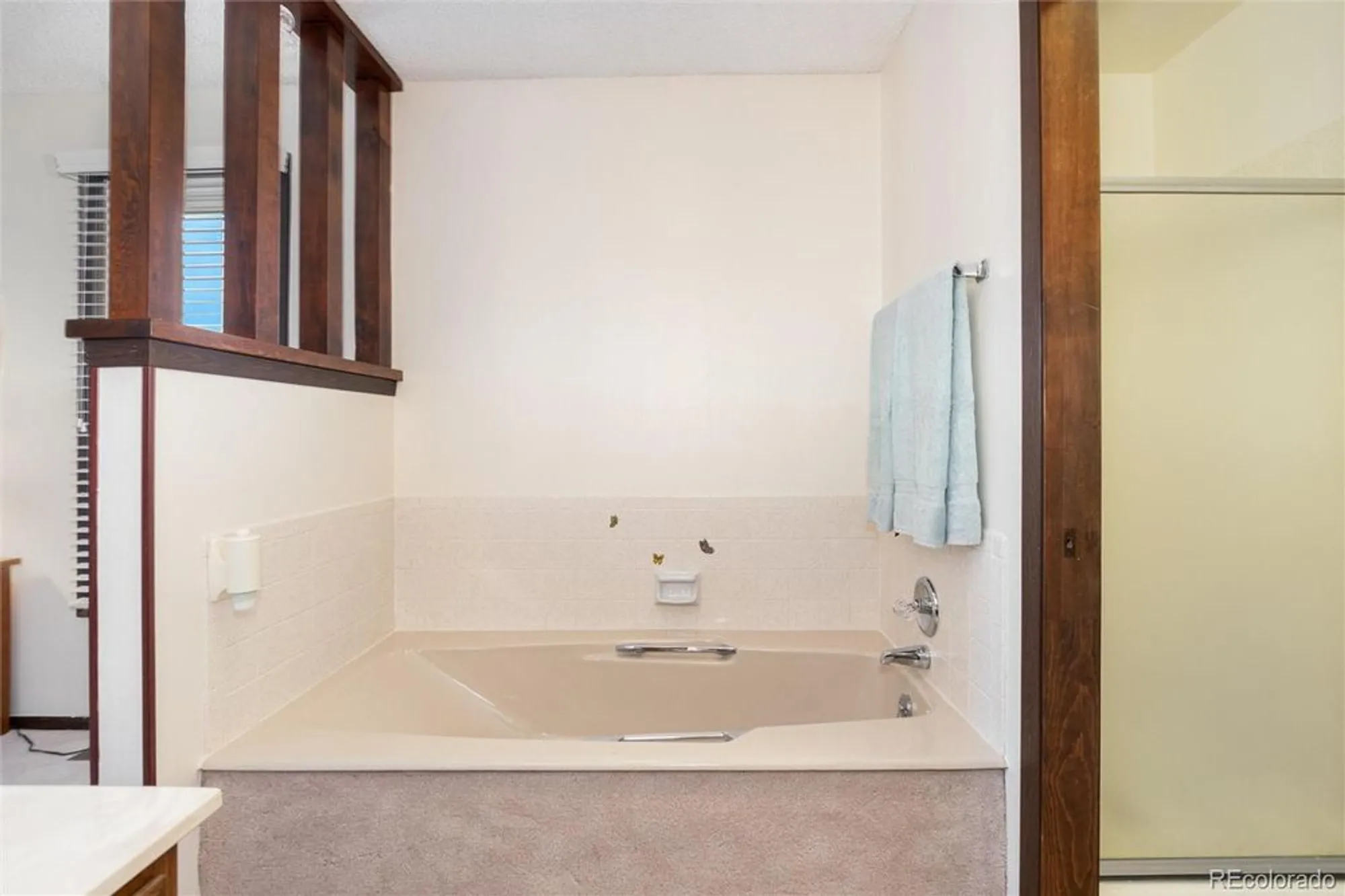 Property Slideshow image 32 of 49 | 49 carla way, Broomfield, CO, 80020