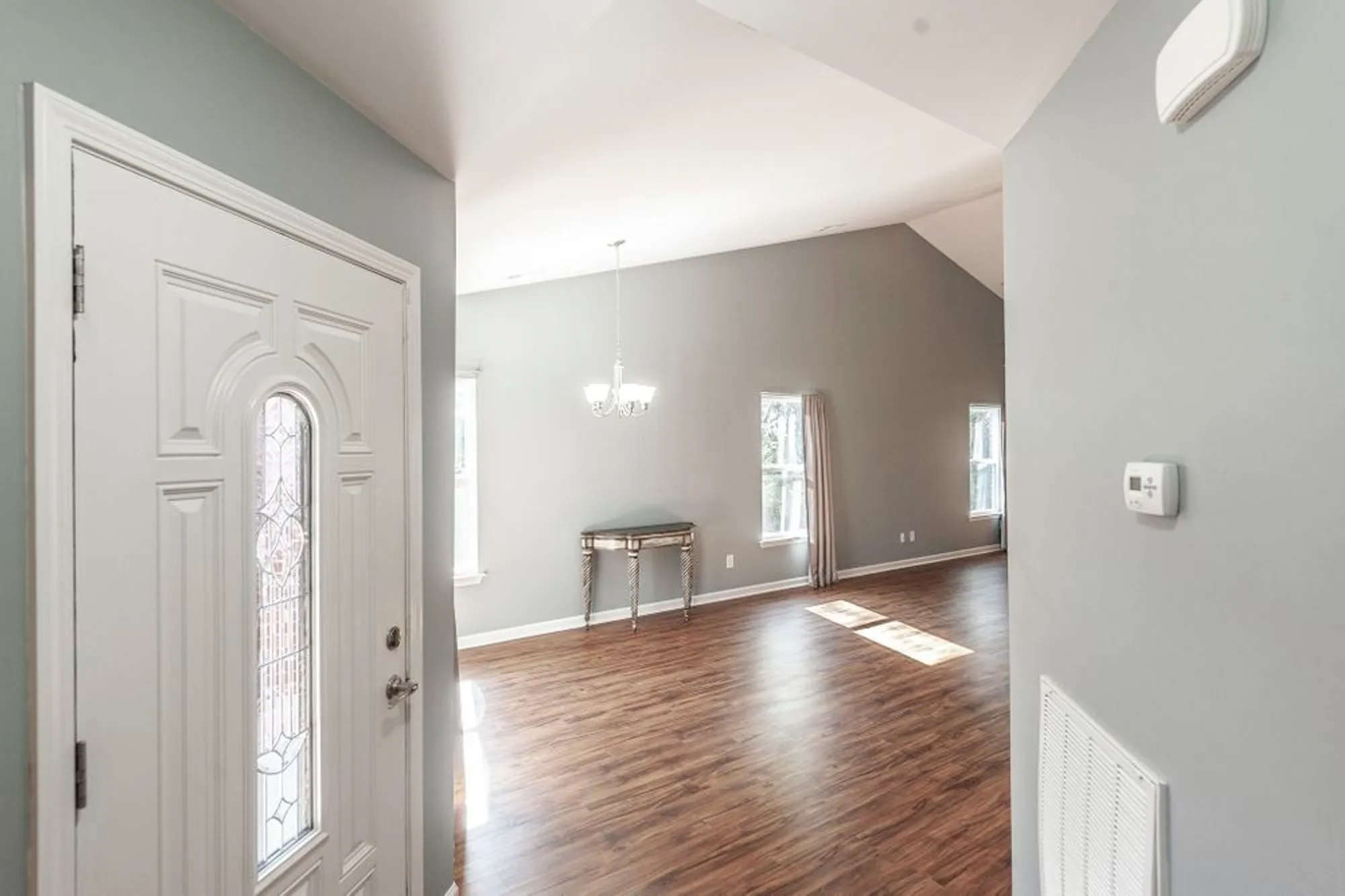 Property Slideshow image 9 of 35 | 395 devon chase hl unit 3001, Gallatin, TN, 37066