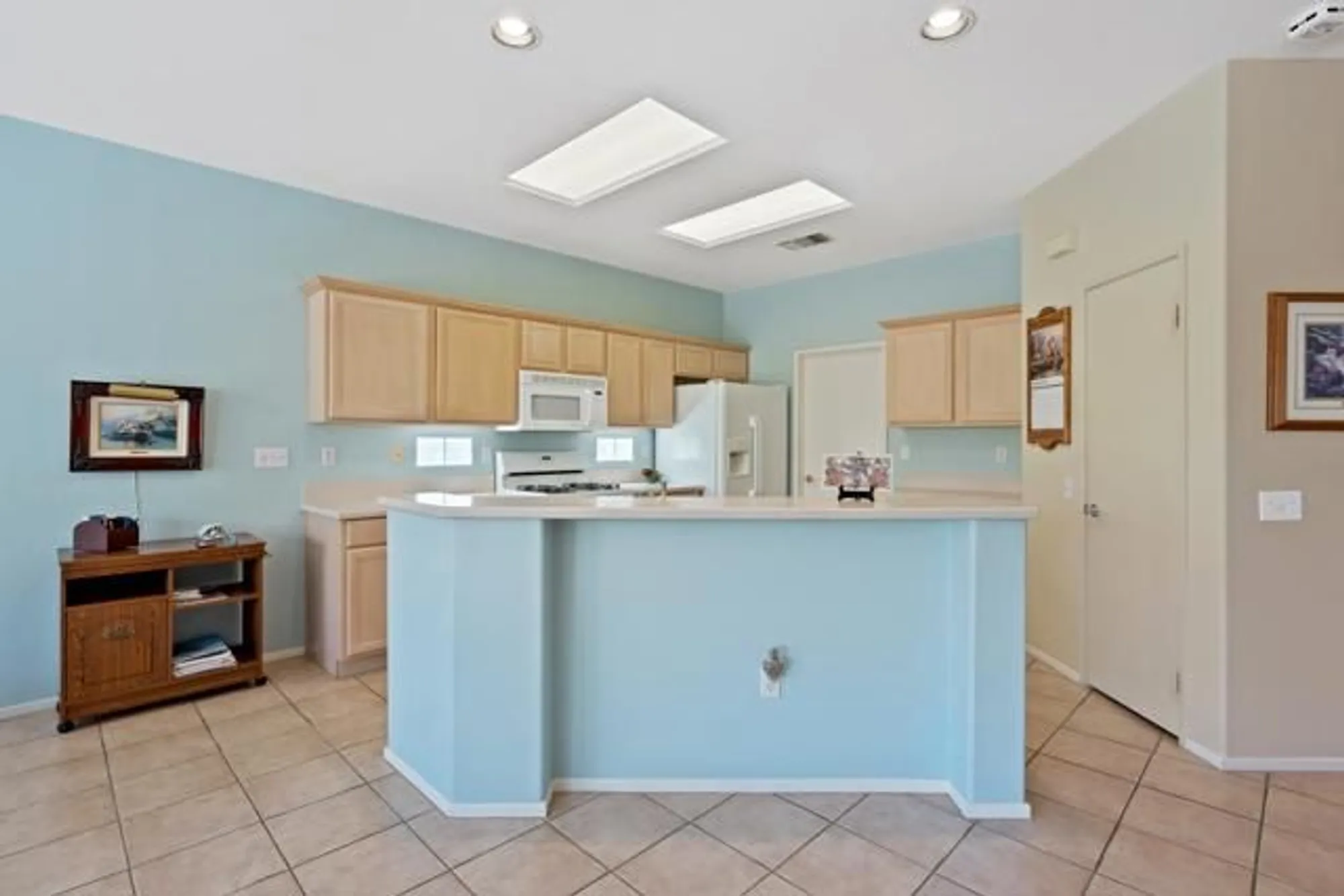 Property Slideshow image 13 of 26 | 37410 medjool ave, Palm Desert, CA, 92211