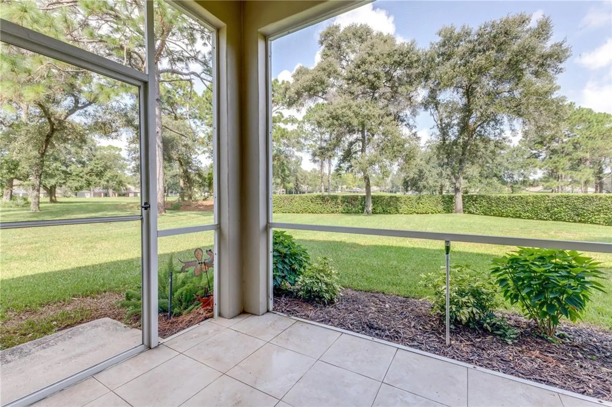 Property Slideshow image 57 of 72 | 5295 legend hills ln, Brooksville, FL, 34609