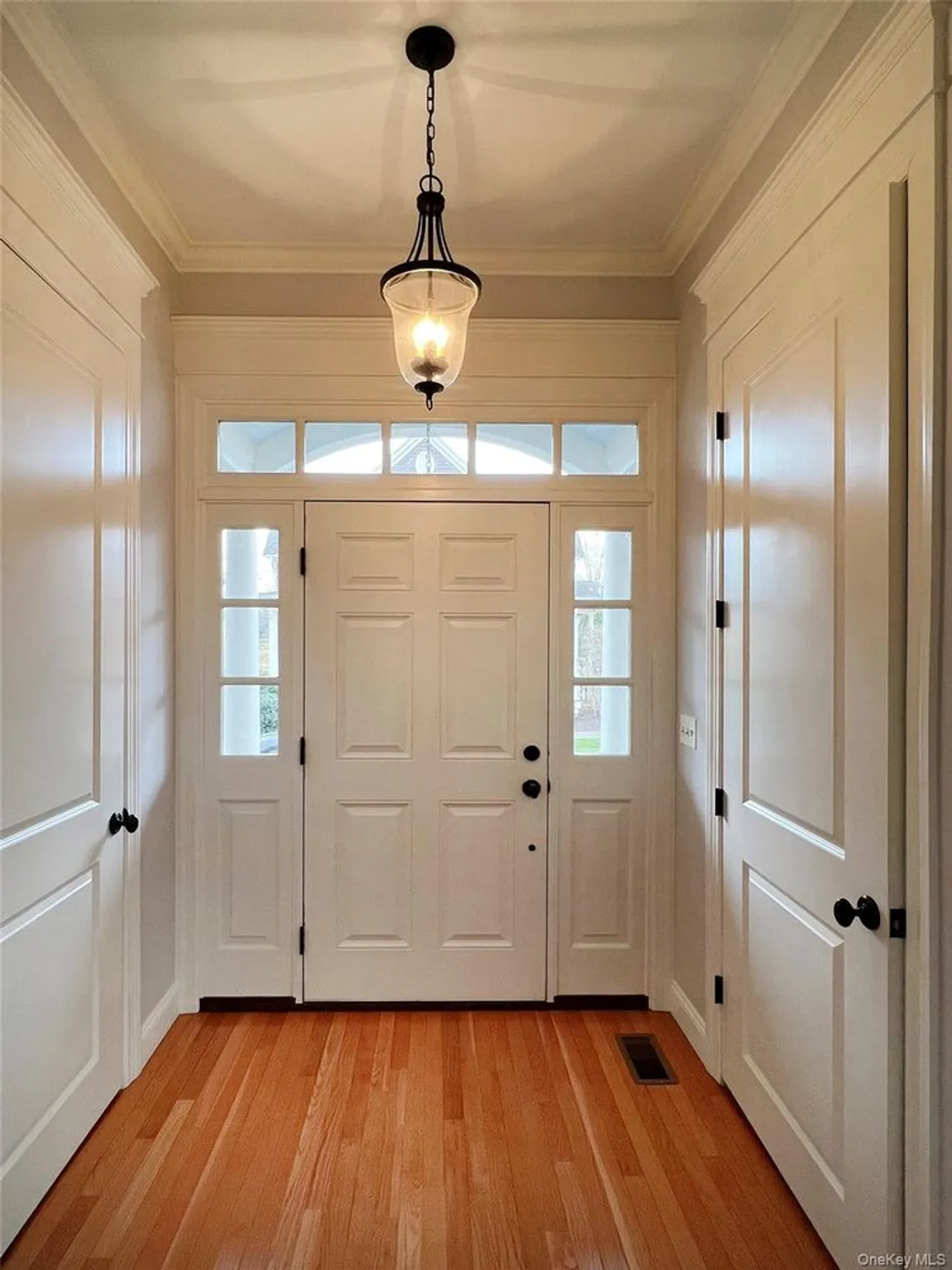 Property Slideshow image 13 of 50 | 11 aske st, Warwick, NY, 10990