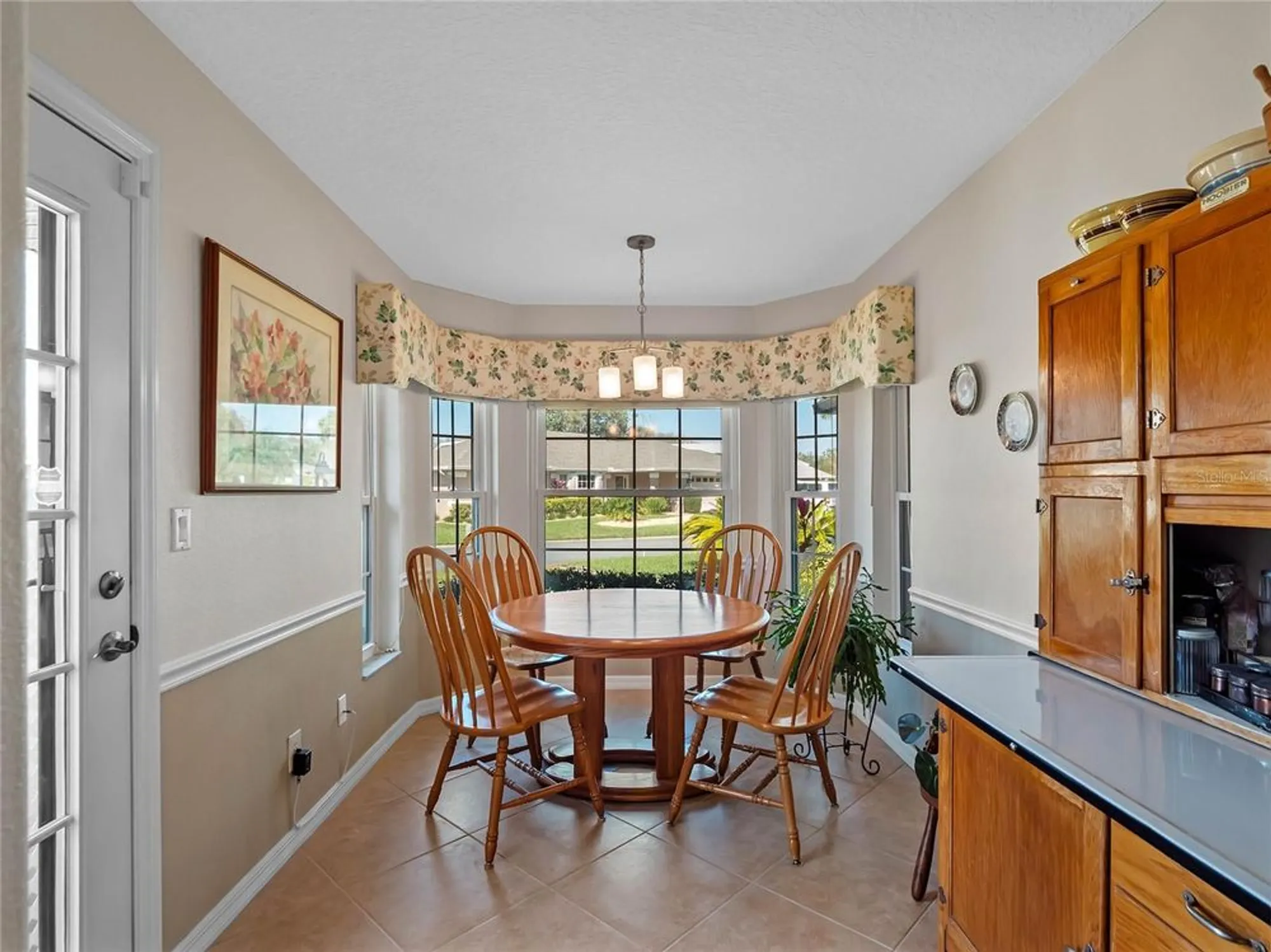 Property Slideshow image 8 of 52 | 21850 tartan st, Leesburg, FL, 34748